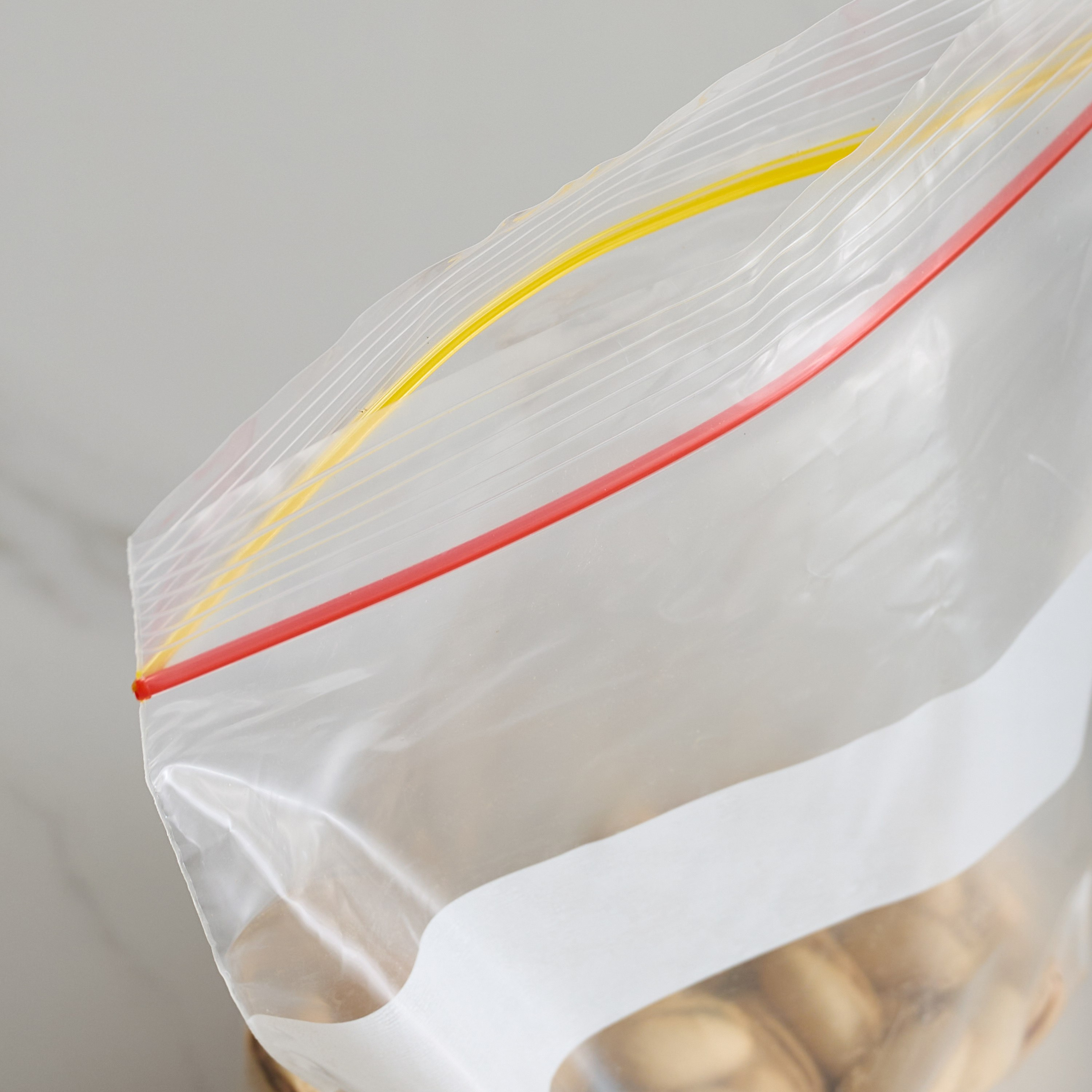 طقم أكياس قابلة لإعادة الإغلاق بسحاب 30 قطعة من فيجا - 18x21 سم-hbxhomeware-hbxkitchen-image-3