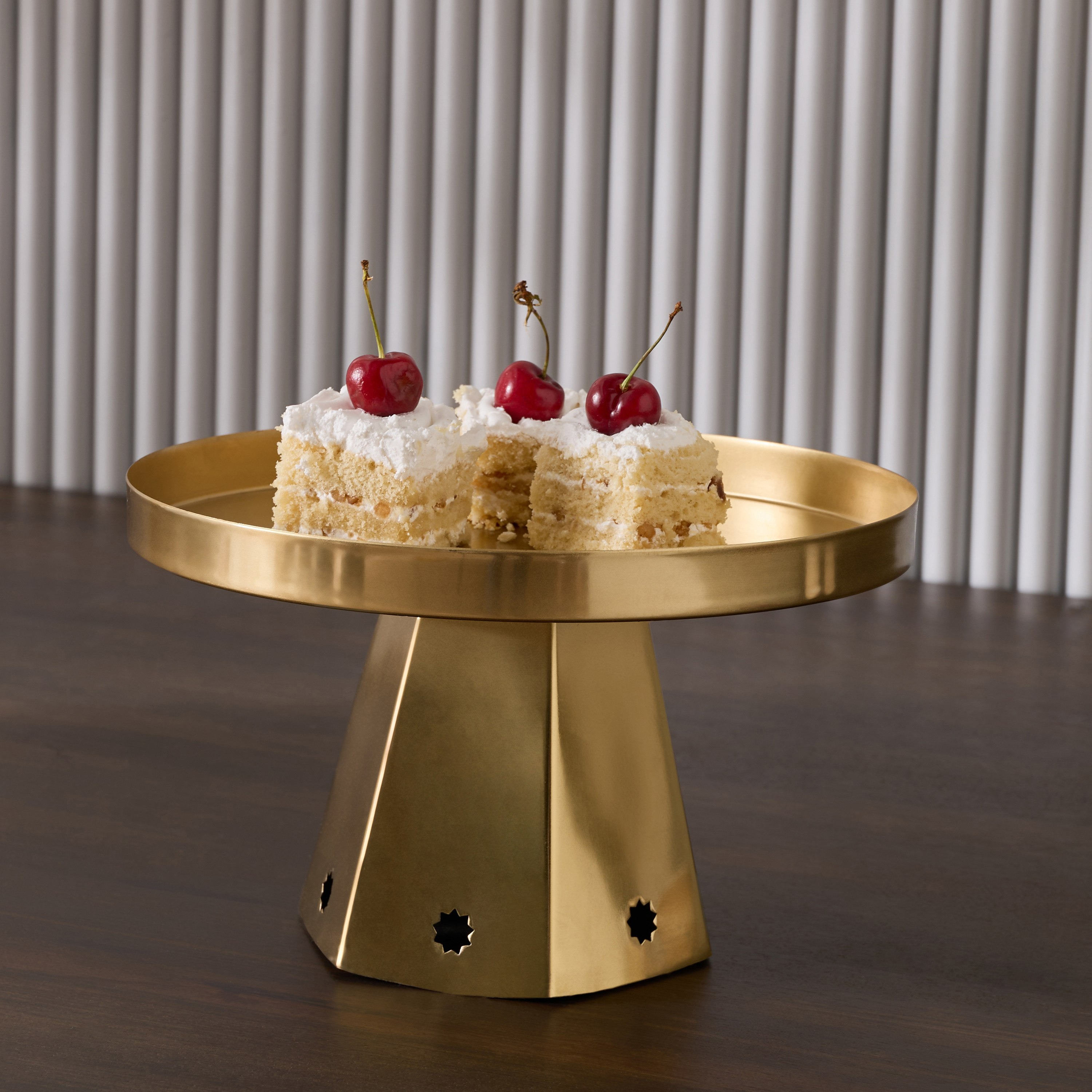 Layali Noor Cake Dome - 27x27x30 cm-hbxdecorandfurnishings-tabletop-serveware-image-1