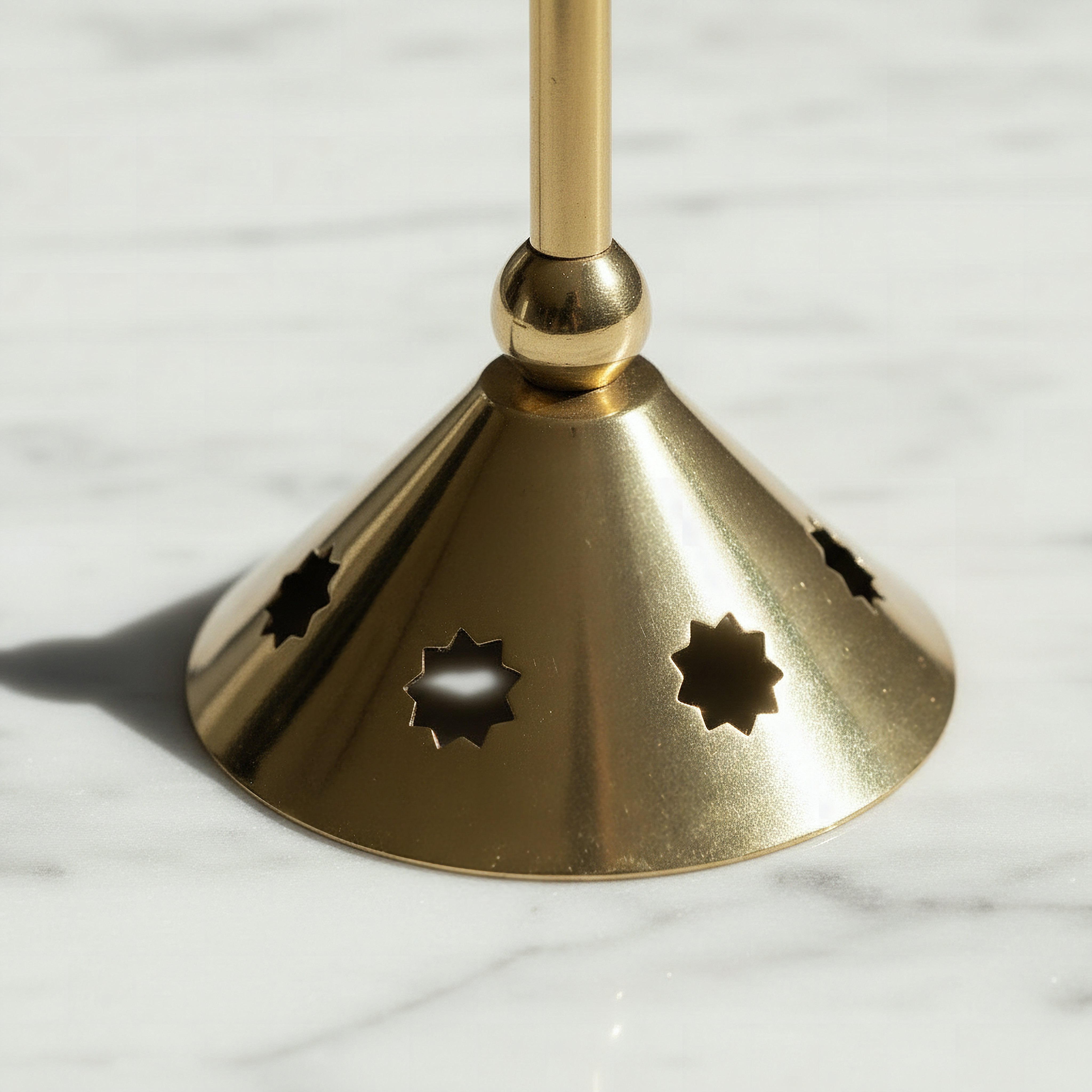Layali Noor Large Candleholder - 8x8x20 cm-hbxlivingroom-decorandaccessories-candleholders-image-4