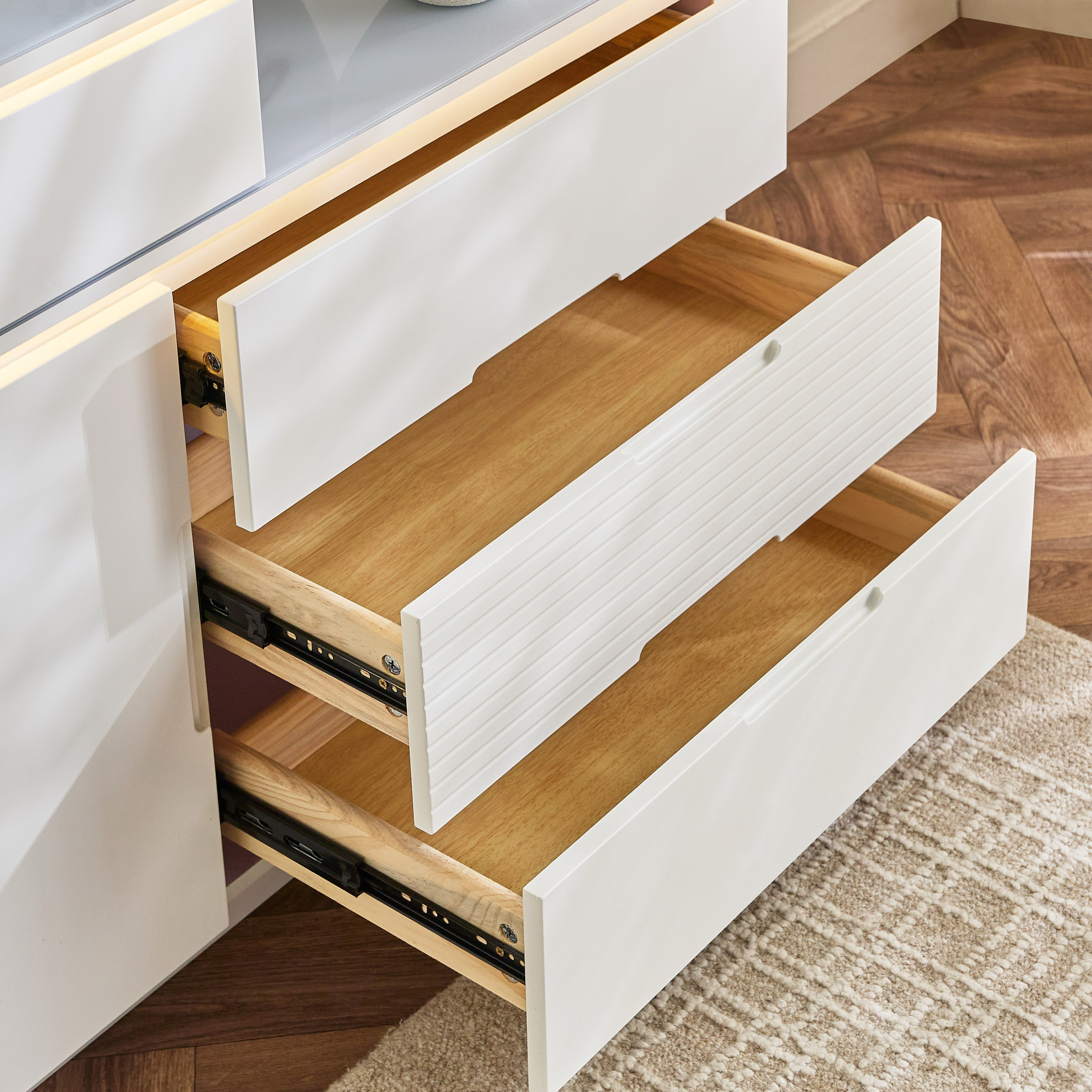 Marwell Ray 5-Drawer Smart Dresser with Mirror-hbxfurniture-bedroom-dressersandmirrors-image-9