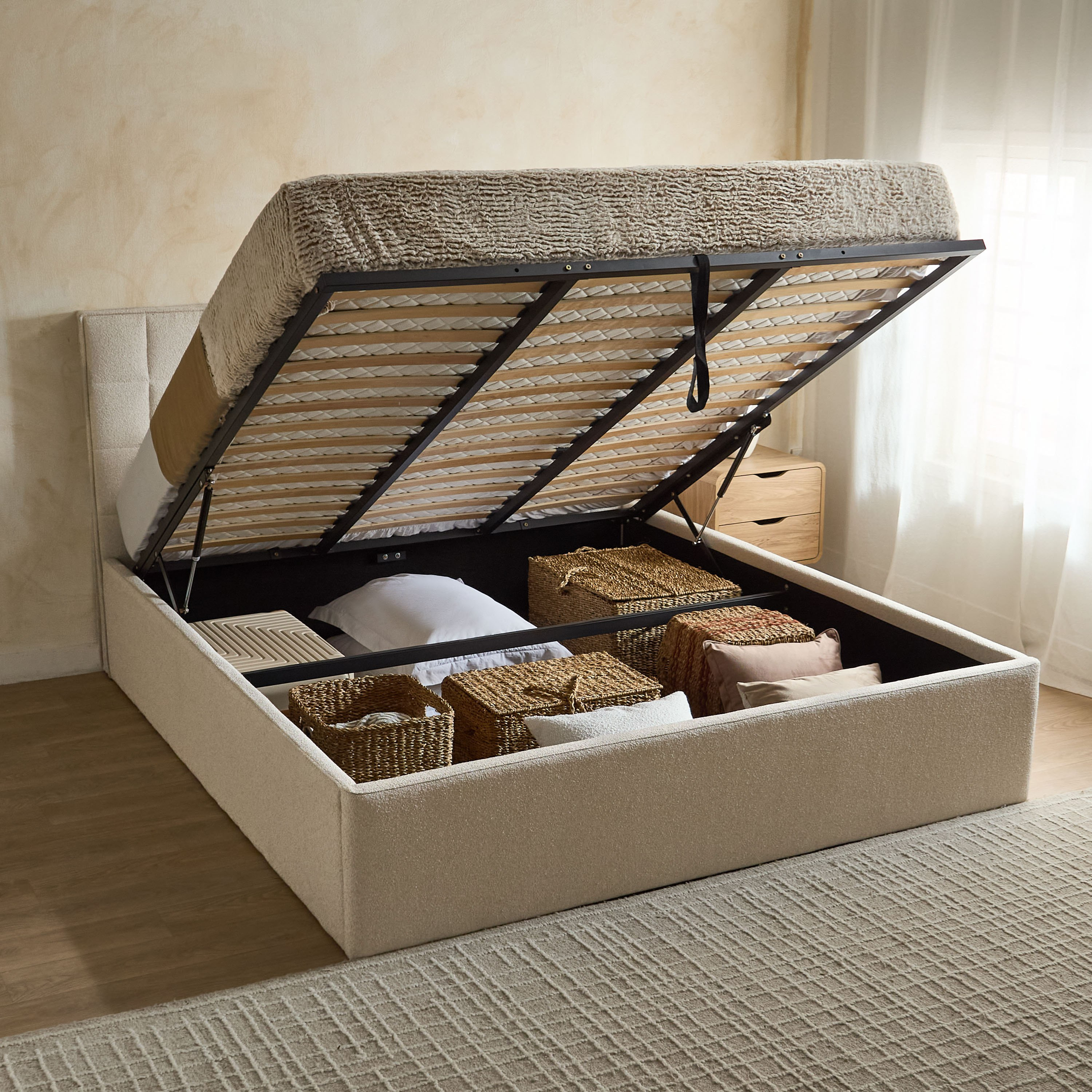 سرير كوين منجّد بتخزين هيدروليكي نورديكا ألتيما من موڤو - 160×200 سم-hbxbedroom-bedsandbedsets-beds-queen-image-5