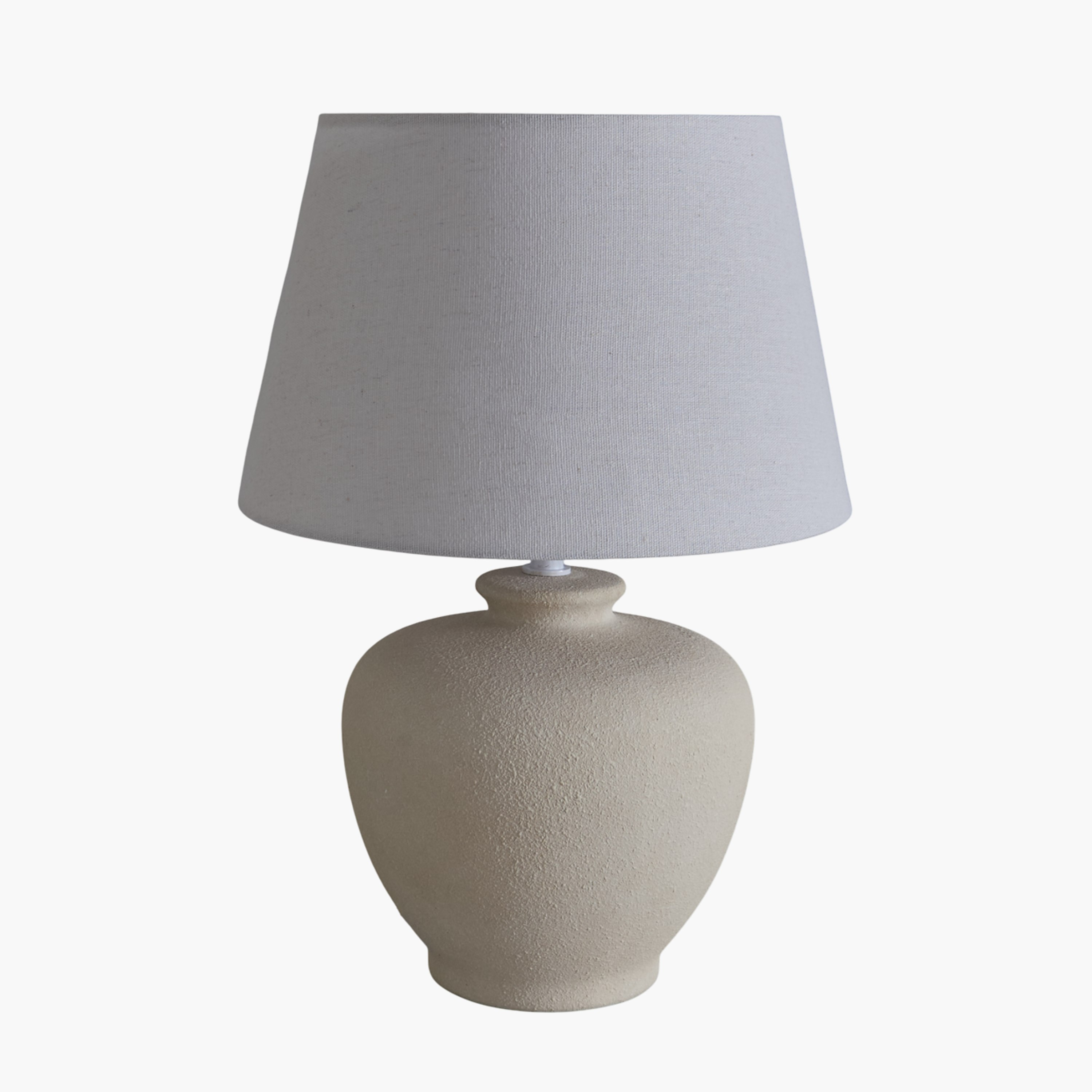 مصباح طاولة سيراميك بغطاء كتان من ماربيلا  – 30×30×43.5 سم-hbxlivingroom-lighting-tablelamps-image-9