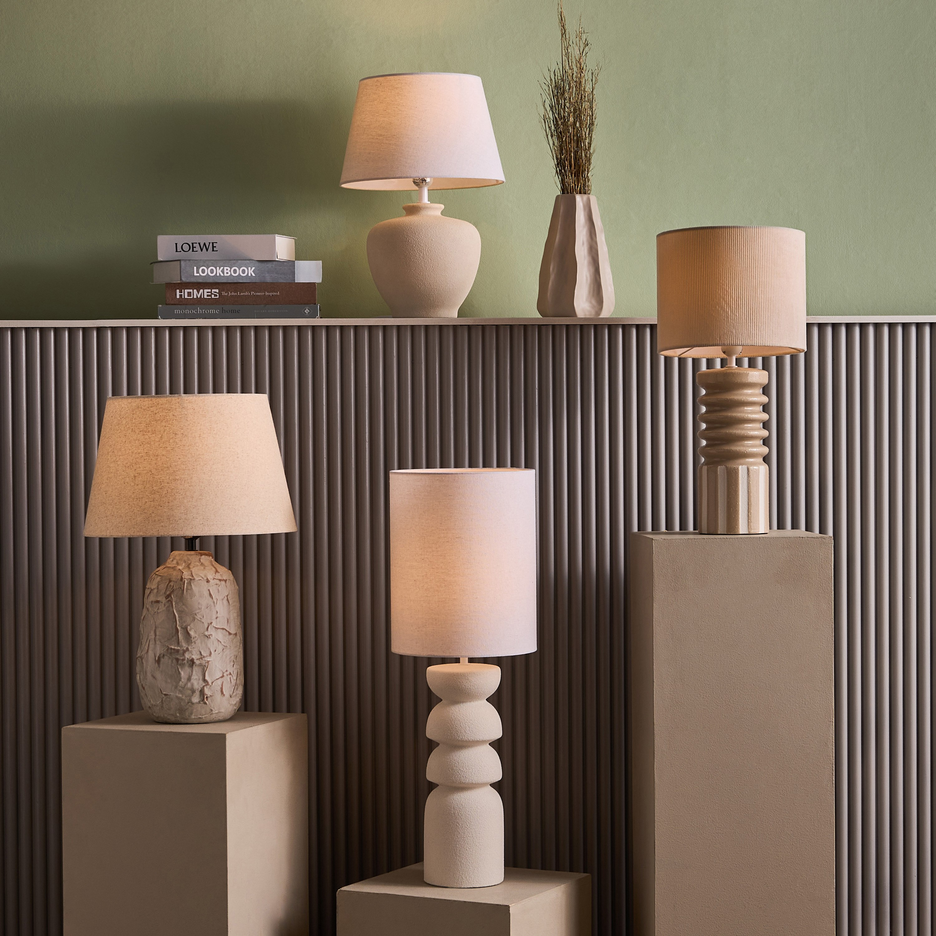 مصباح طاولة سيراميك بغطاء كتان من ماربيلا - 25x25x51 سم-hbxlivingroom-lighting-tablelamps-image-8