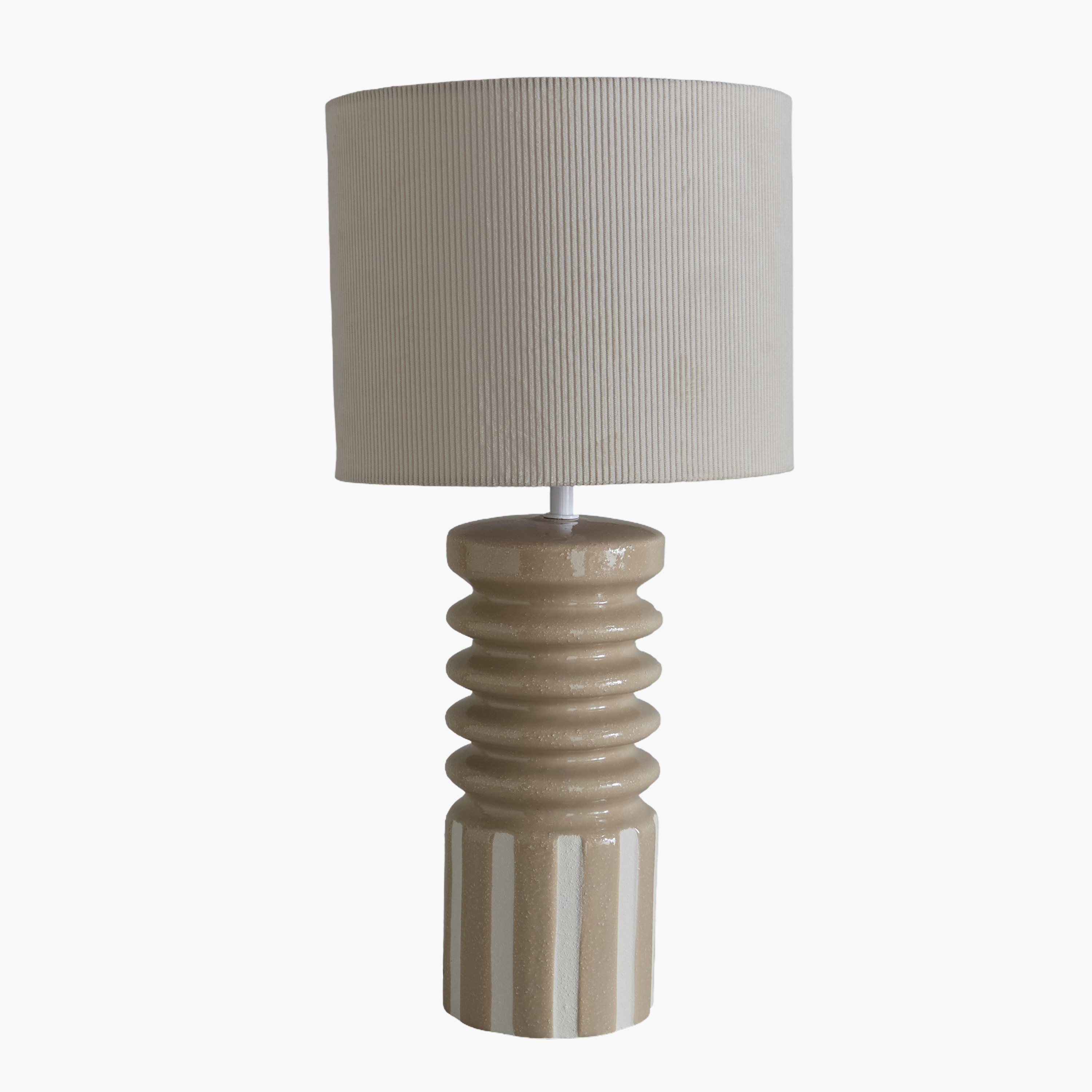 مصباح طاولة سيراميك بغطاء كتان من ماربيلا - 25x25x51 سم-hbxlivingroom-lighting-tablelamps-image-9