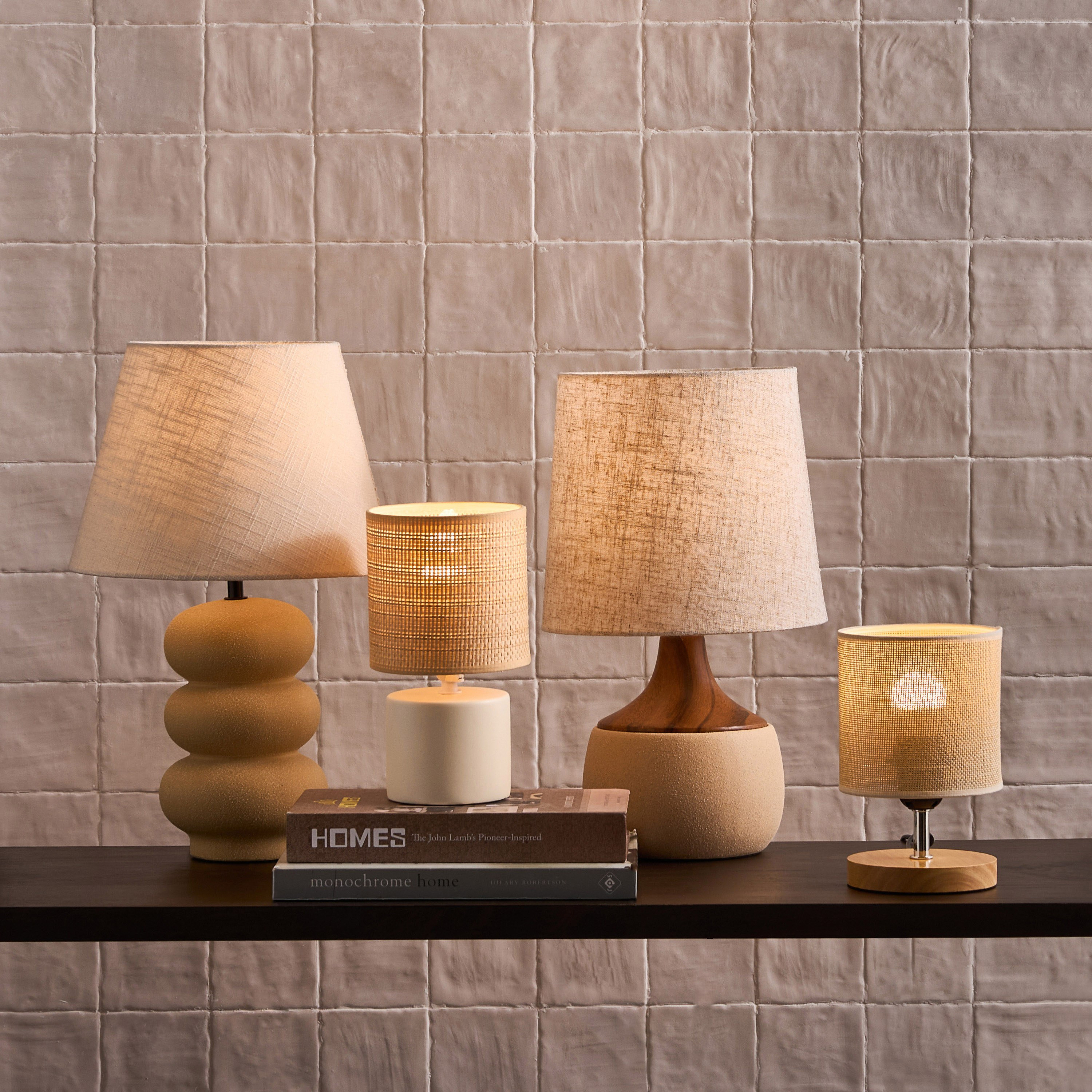 مصباح طاولة سيراميك بغطاء ورق روطان من ماربيلا - 13x13x23.5 سم-hbxlivingroom-lighting-tablelamps-image-4
