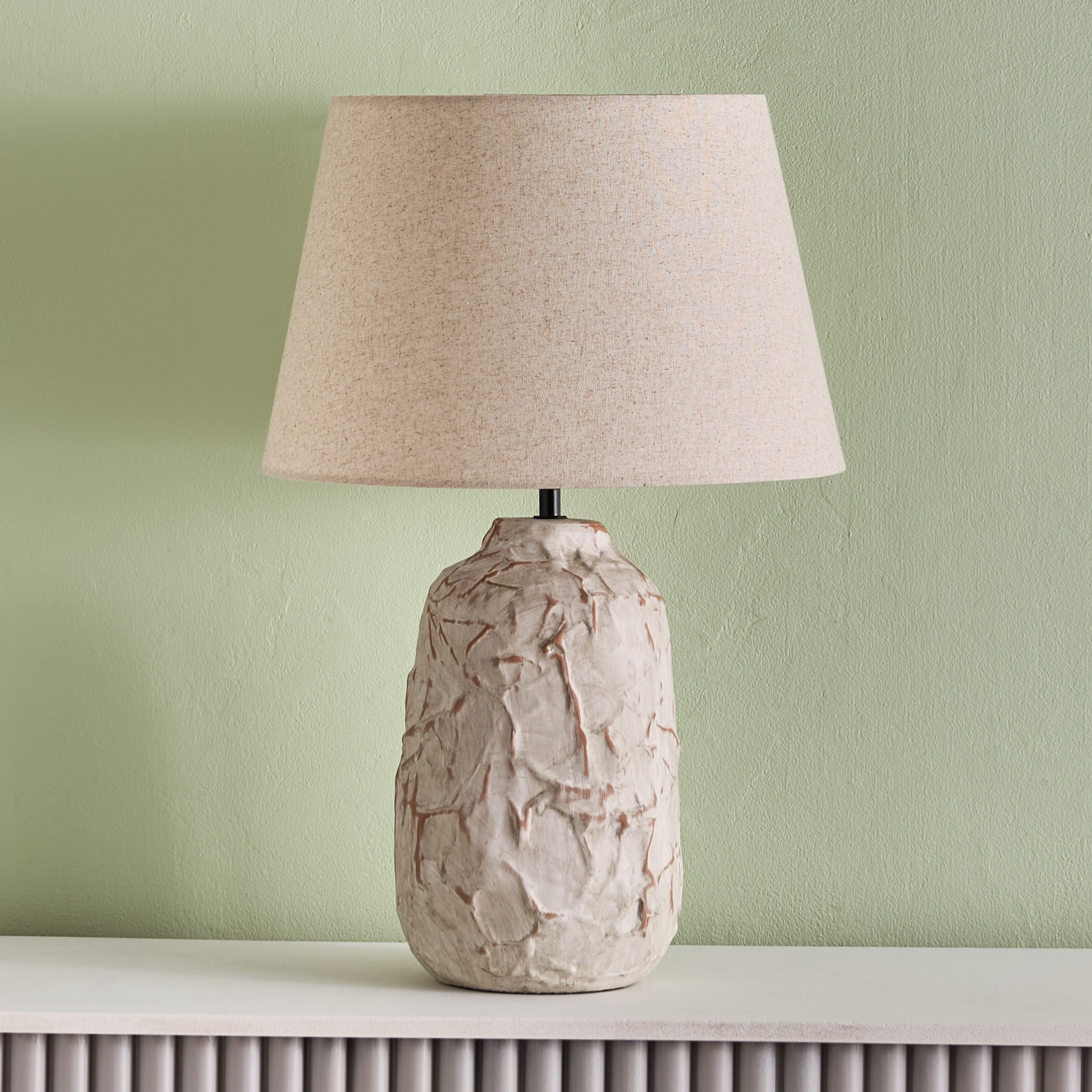 مصباح طاولة سيراميك مطلي بغطاء كتان من ماربيلا - 35x35x54 سم-hbxlivingroom-lighting-tablelamps-image-5
