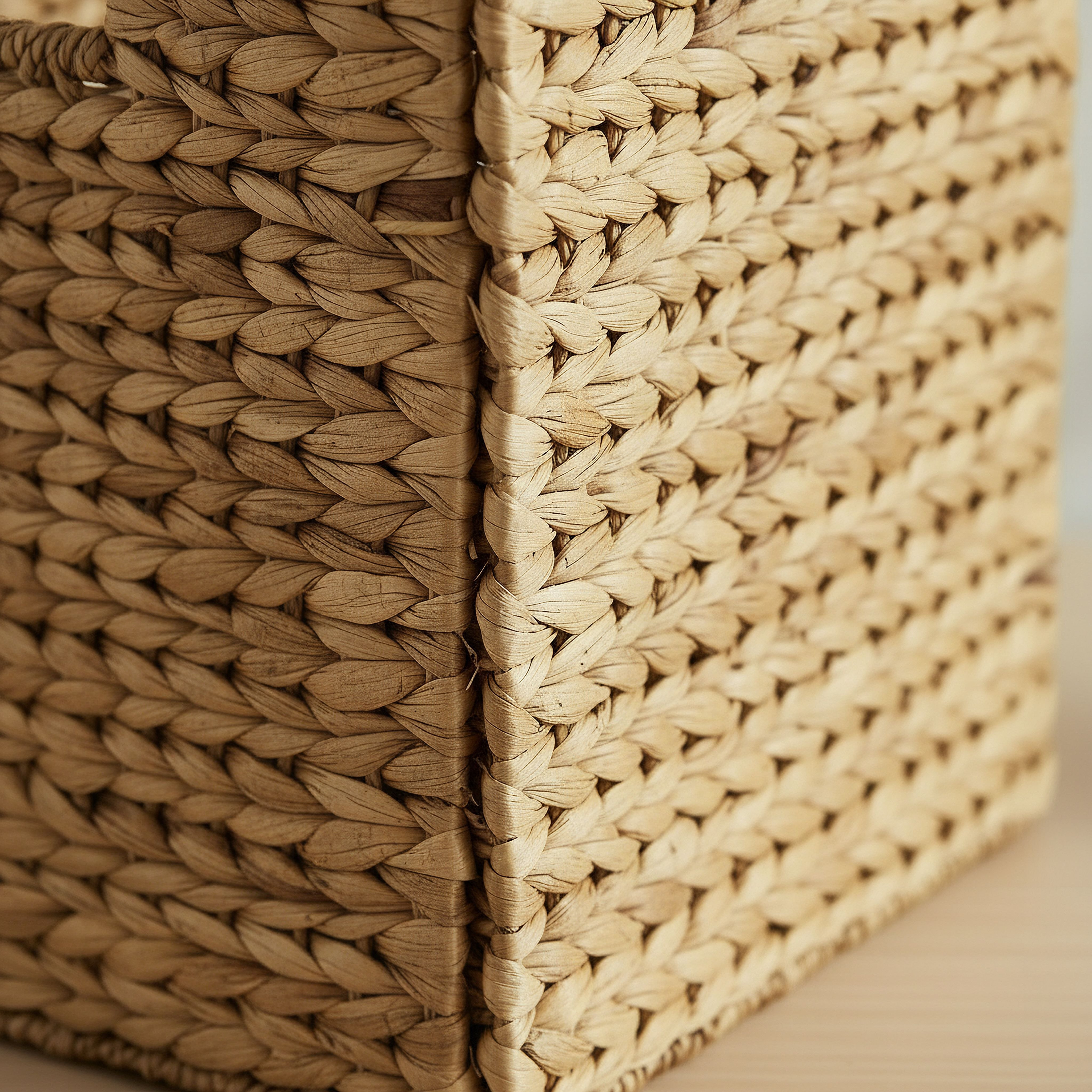 Natura Water Hyacinth Cube Box - 33x32x32 cm-hbxbedroom-bedroomaccessories-bedroomstorage-image-3