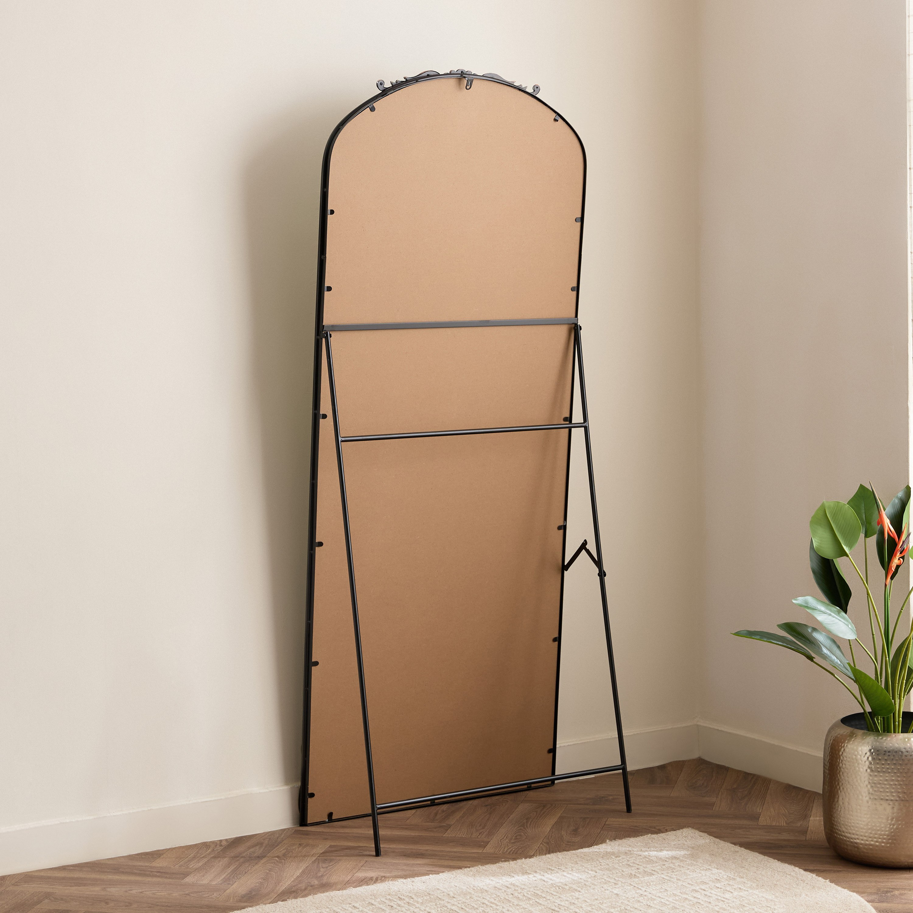 Aayra Luxe Ornate Metal Stand Mirror - 72.5x45x181 cm-hbxhomeware-hbxdecorandfurnishings-image-6