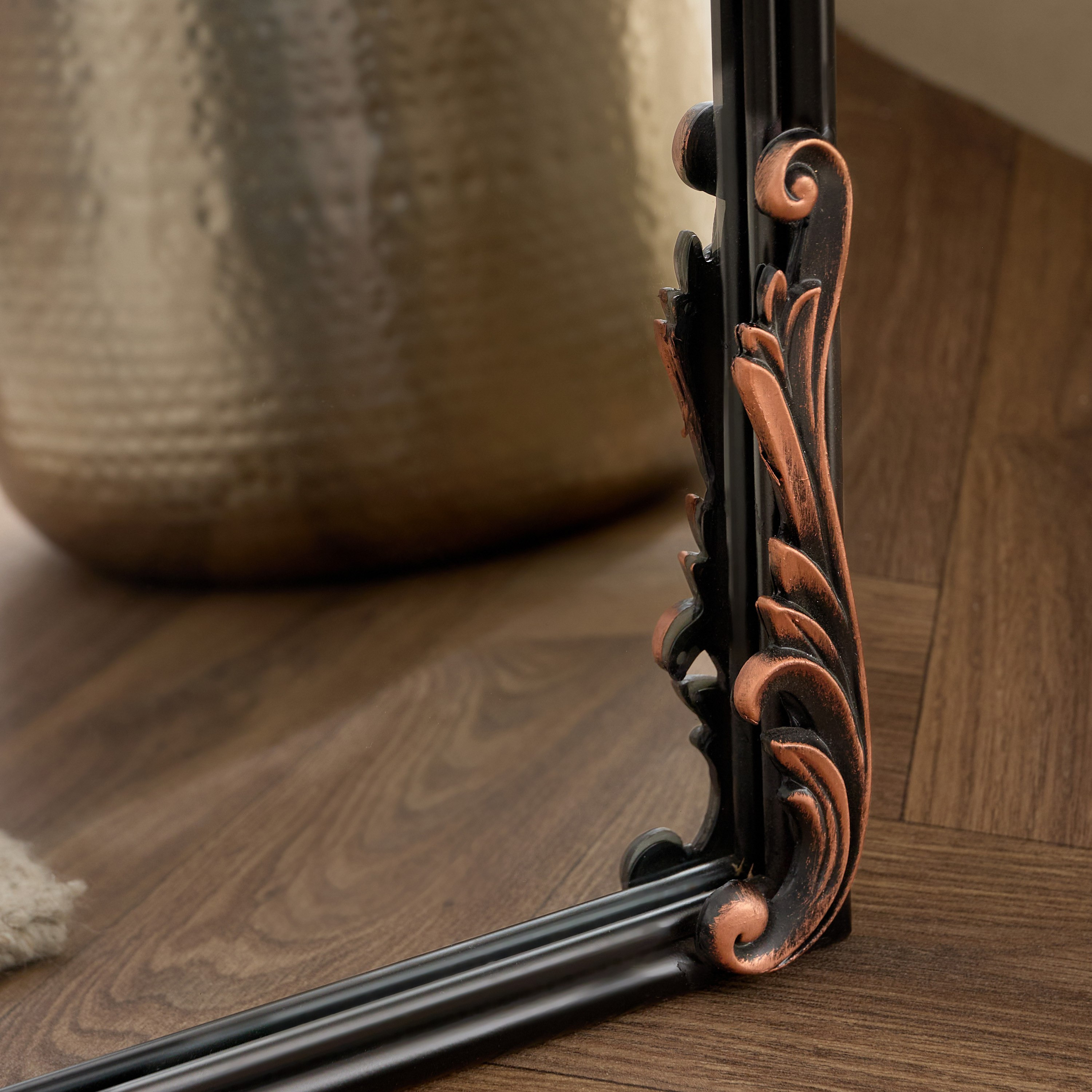 Aayra Luxe Ornate Metal Stand Mirror - 72.5x45x181 cm-hbxhomeware-hbxdecorandfurnishings-image-8