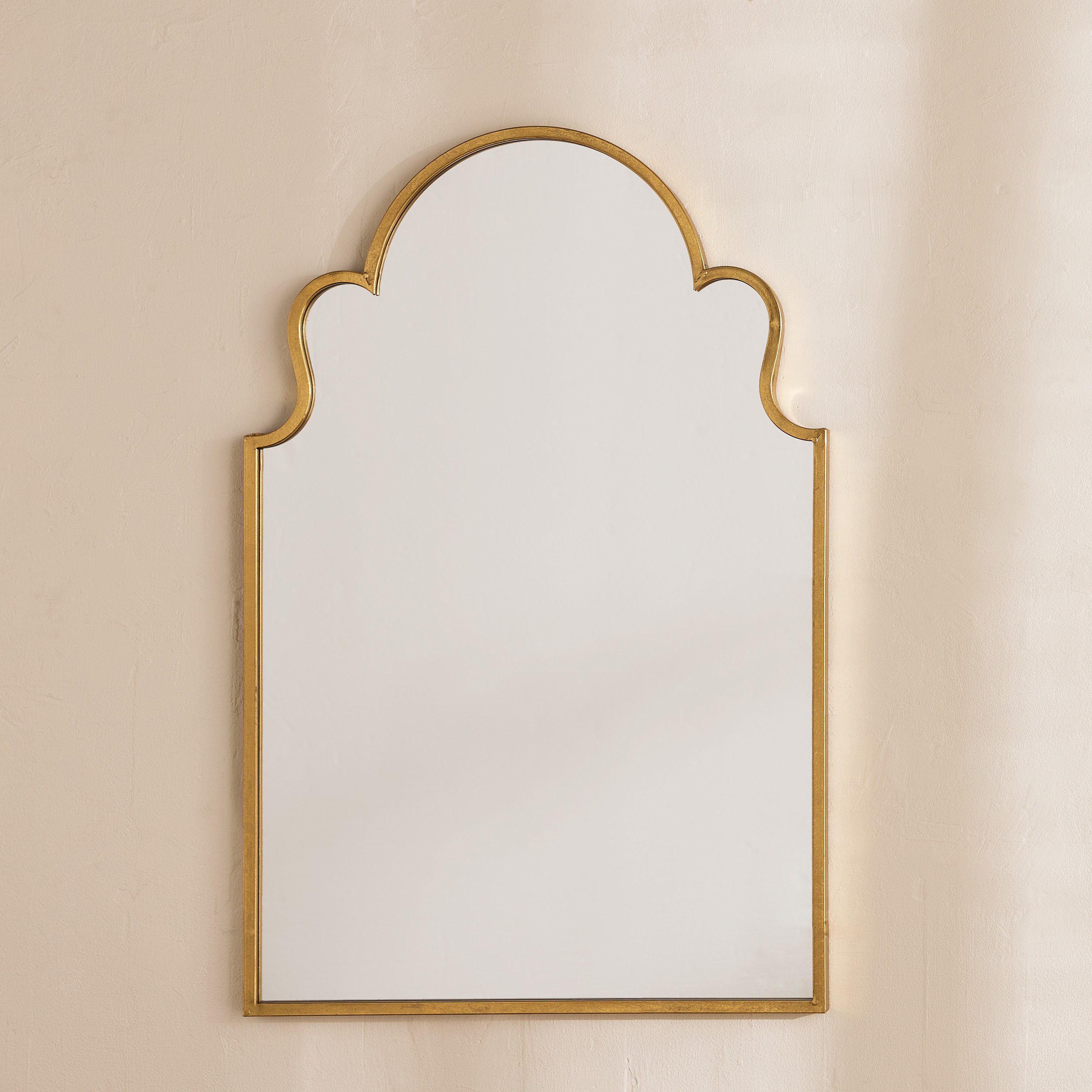 Aayra Luxe Metal Arched Wall Mirror - 58x2.5x90 cm-hbxhomeware-hbxdecorandfurnishings-image-2