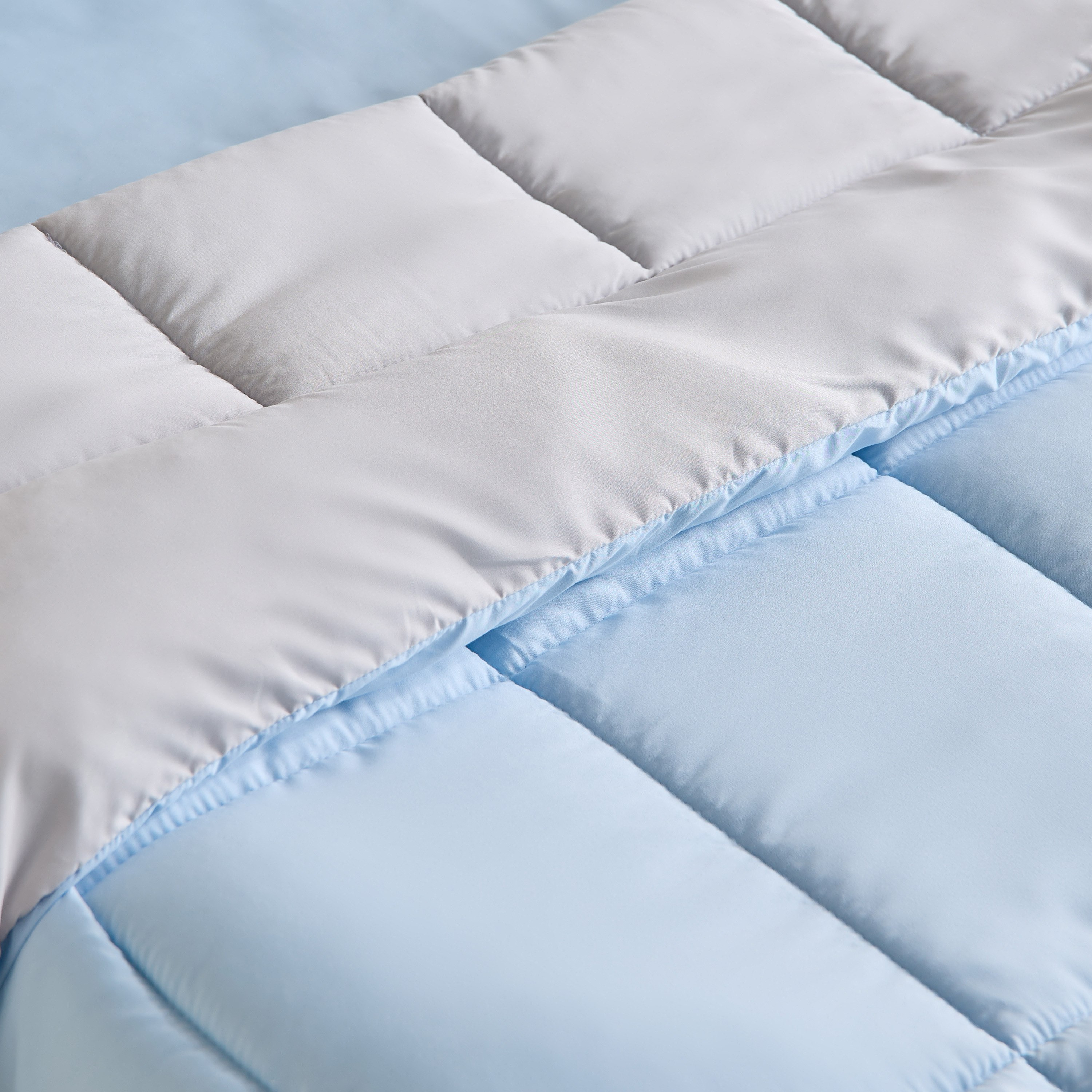 Luno Sleep Ease Hotel Collection 4-Piece Reversible Microfibre Twin BIAB Comforter Set - 160x220 cm-hbxhomeware-hbxbedroom-image-5
