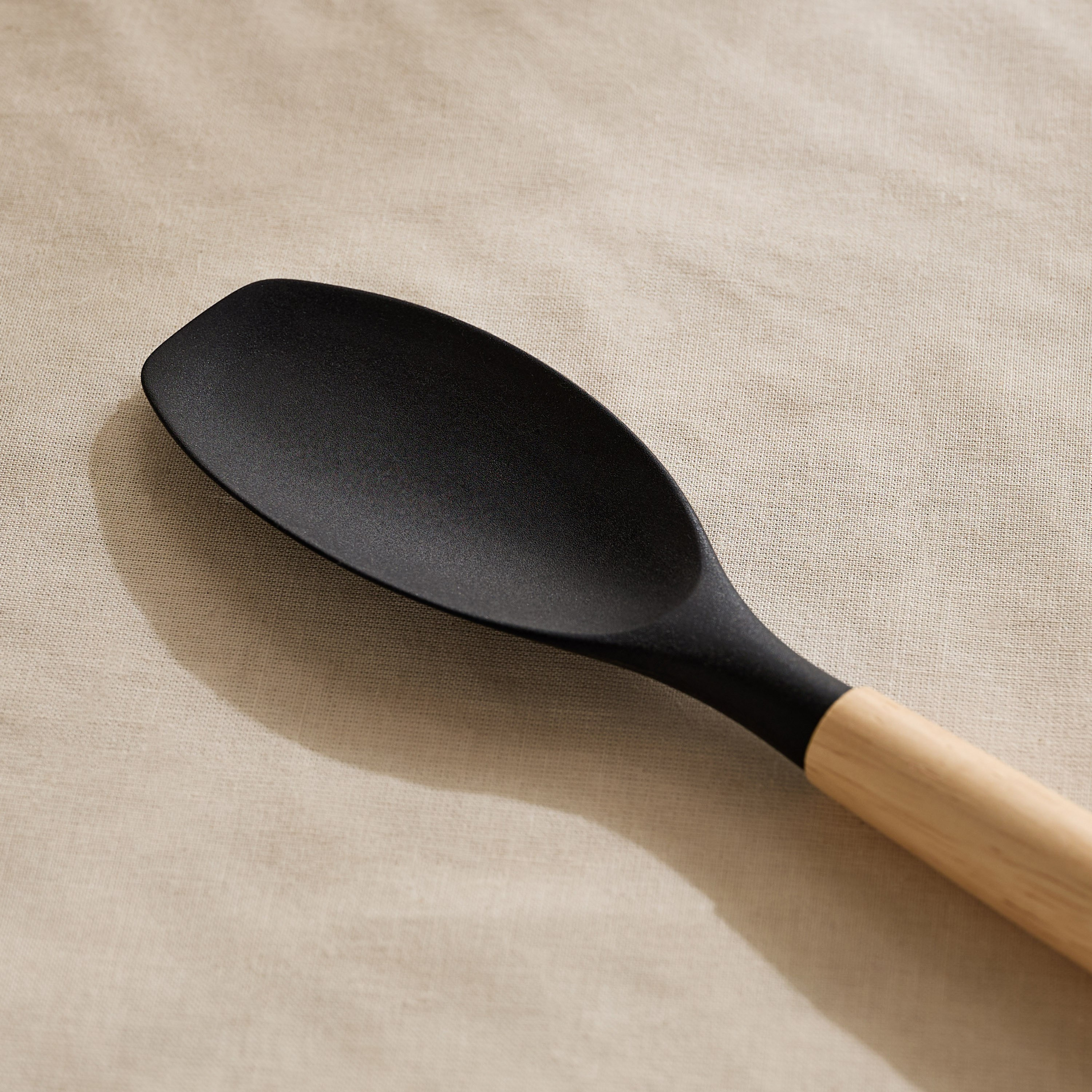 ملعقة تقديم من ناتشوريل - 30.5 سم-hbxdecorandfurnishings-tabletop-cutlery-image-6