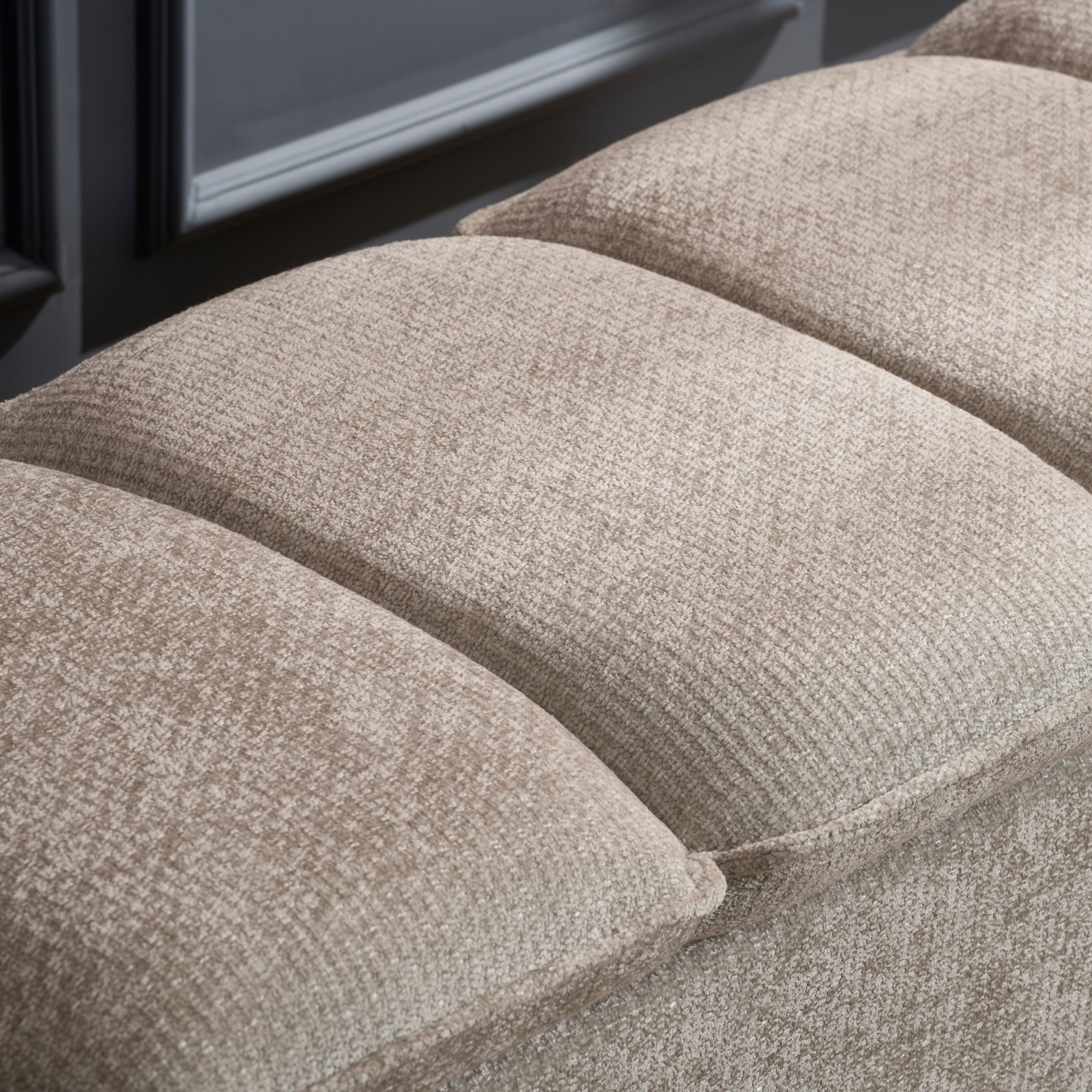 Mensa Hearth Bed Bench with Storage-hbxfurniture-sofasandarmchairs-benches-image-5