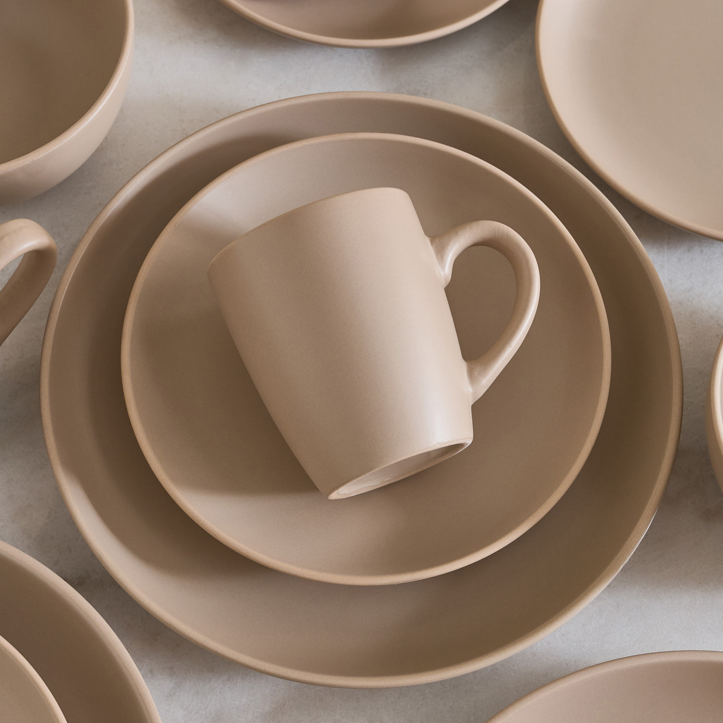 Elegenza Olivia 16-Piece Dinner Set - Serves 4-hbxdiningroom-tabletop-dinnersets-image-4