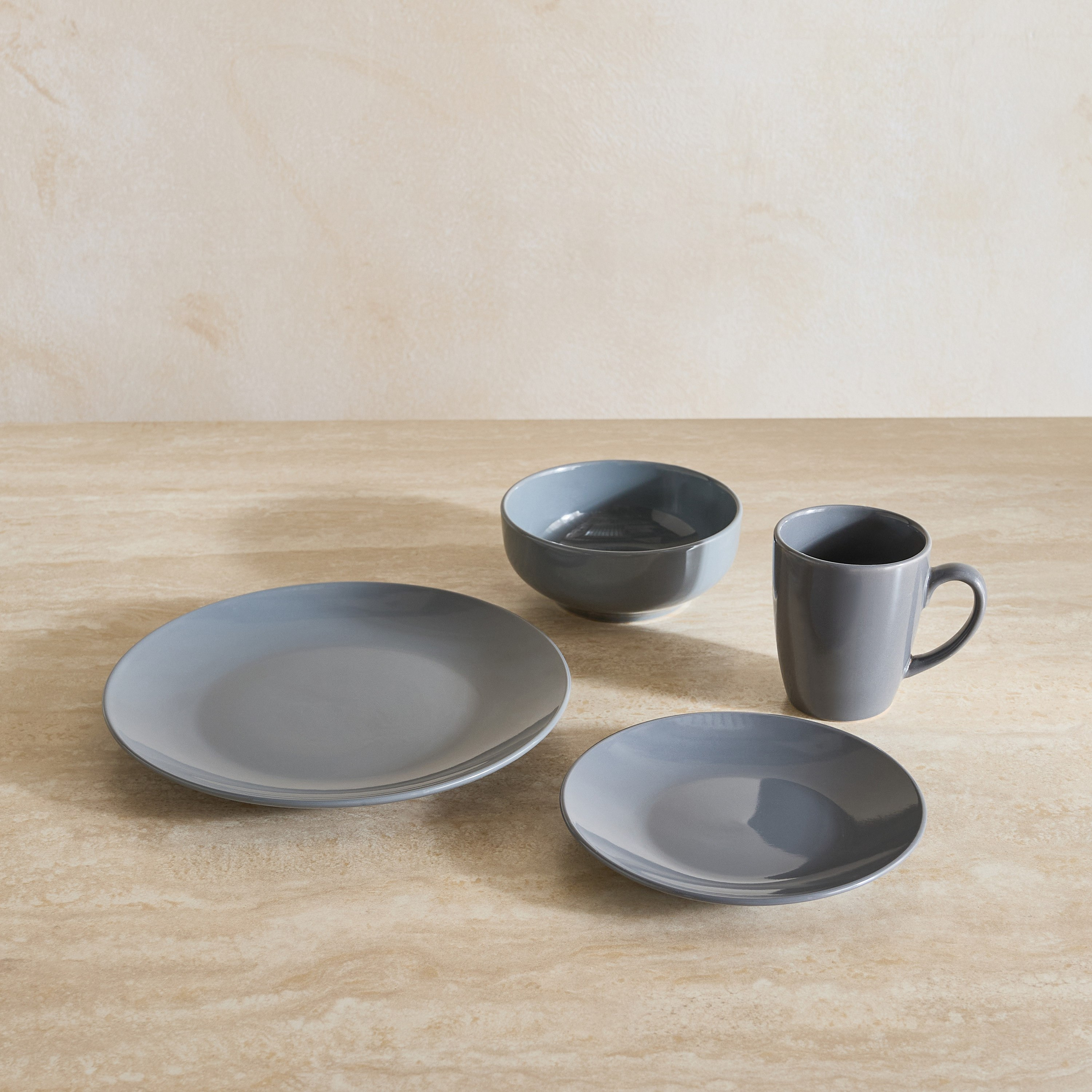 طقم عشاء لامع 16 قطعة من إليجنزا - يخدم 4 أفراد-hbxdiningroom-tabletop-dinnersets-image-2