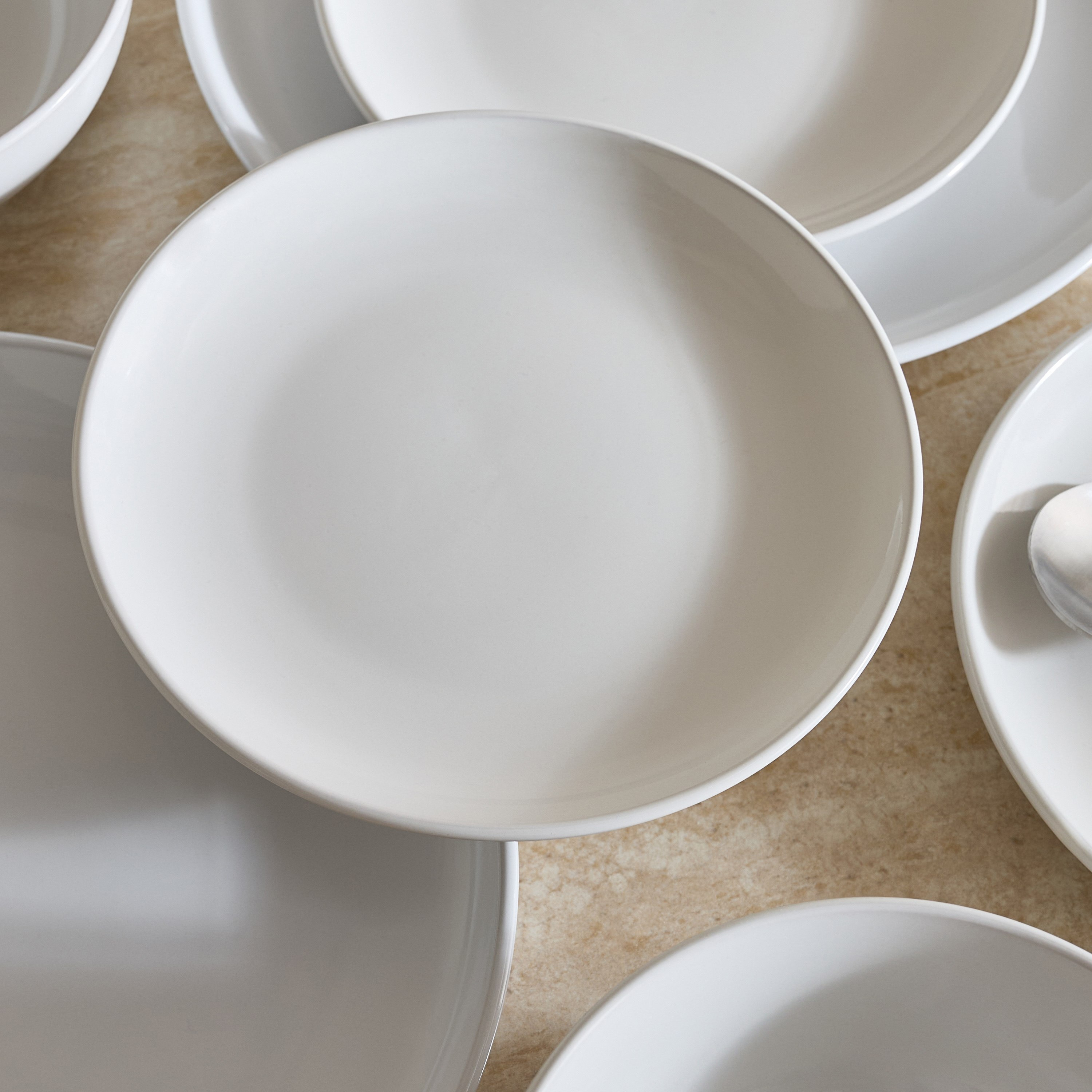 طقم عشاء 12 قطعة كريمسون من إليجنزا - يخدم 4 أفراد-hbxdiningroom-tabletop-dinnersets-image-3