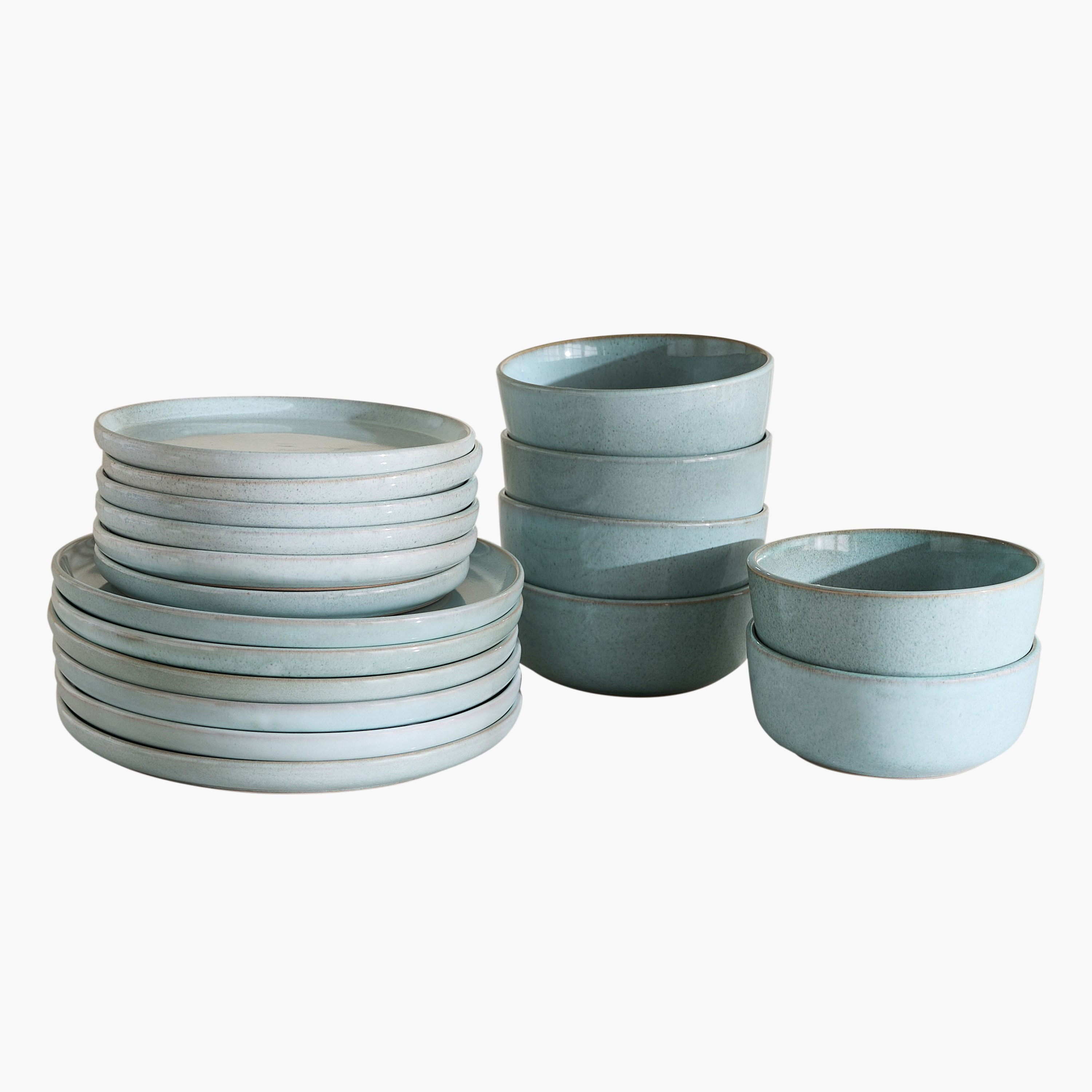 طقم عشاء 18 قطعة بطلاء تفاعلي من إليجنزا - يخدم 6 أفراد-hbxdiningroom-tabletop-dinnersets-image-6