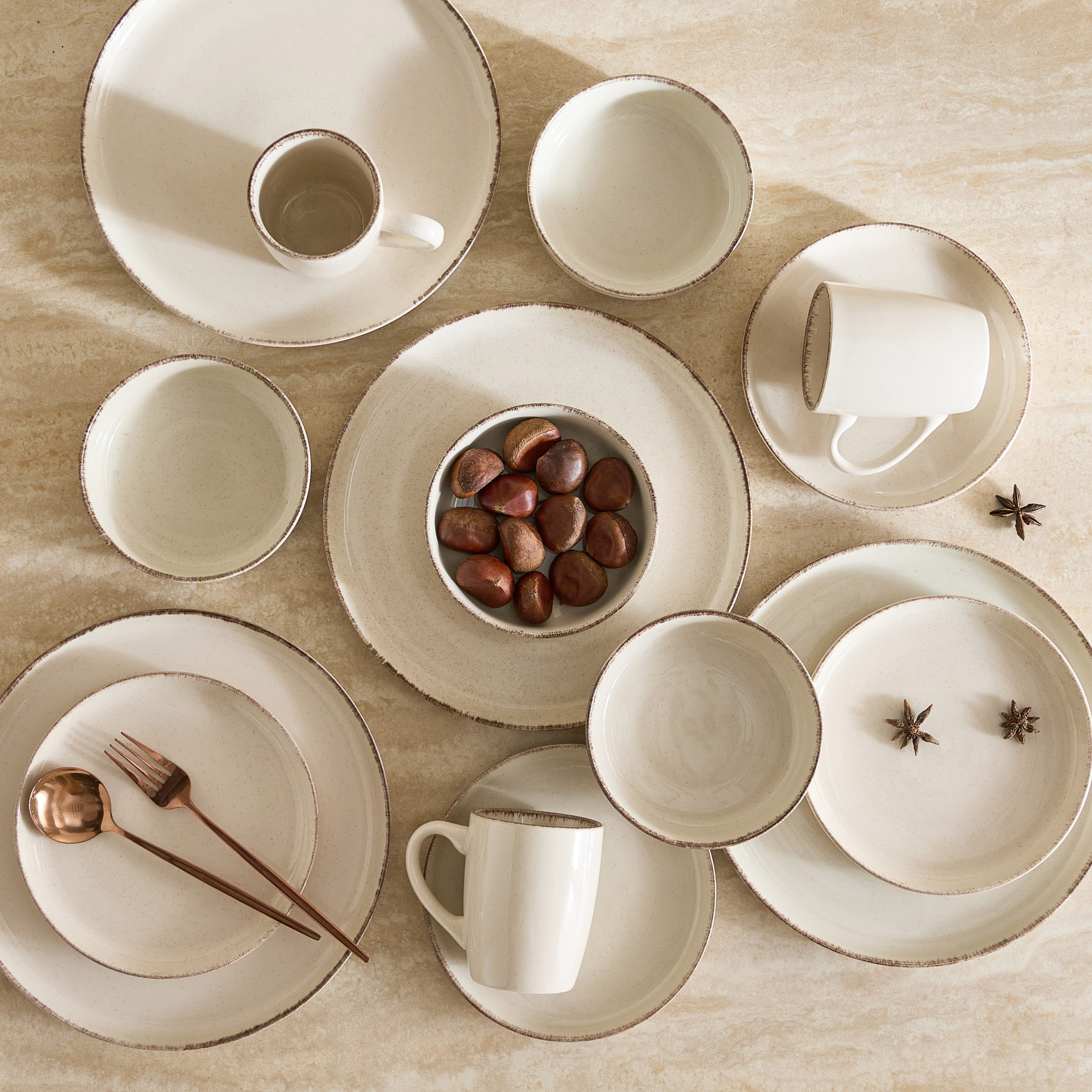 طقم عشاء 16 قطعة من إليجانزا - 4 أفراد-hbxdiningroom-tabletop-dinnersets-image-1