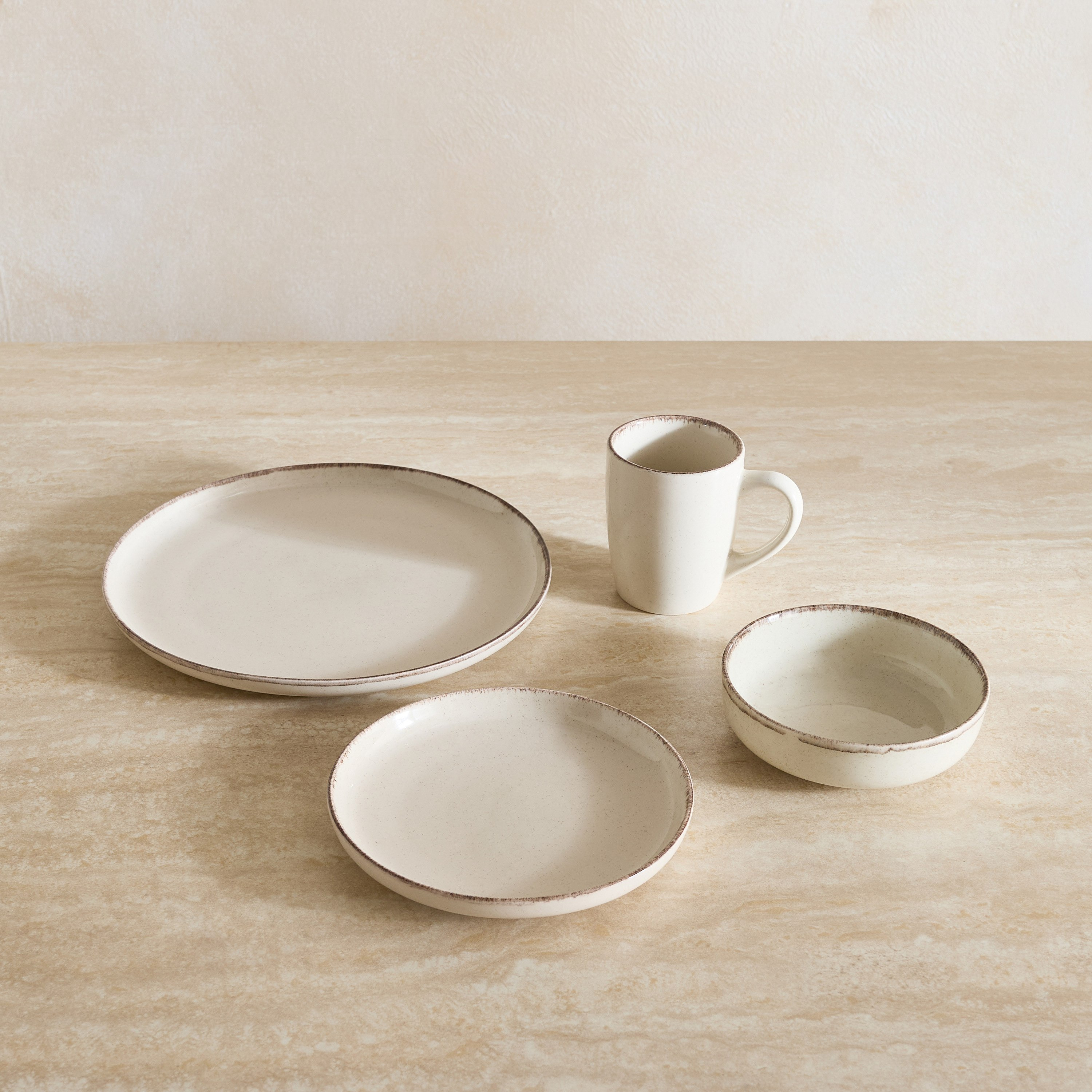 طقم عشاء 16 قطعة من إليجانزا - 4 أفراد-hbxdiningroom-tabletop-dinnersets-image-2