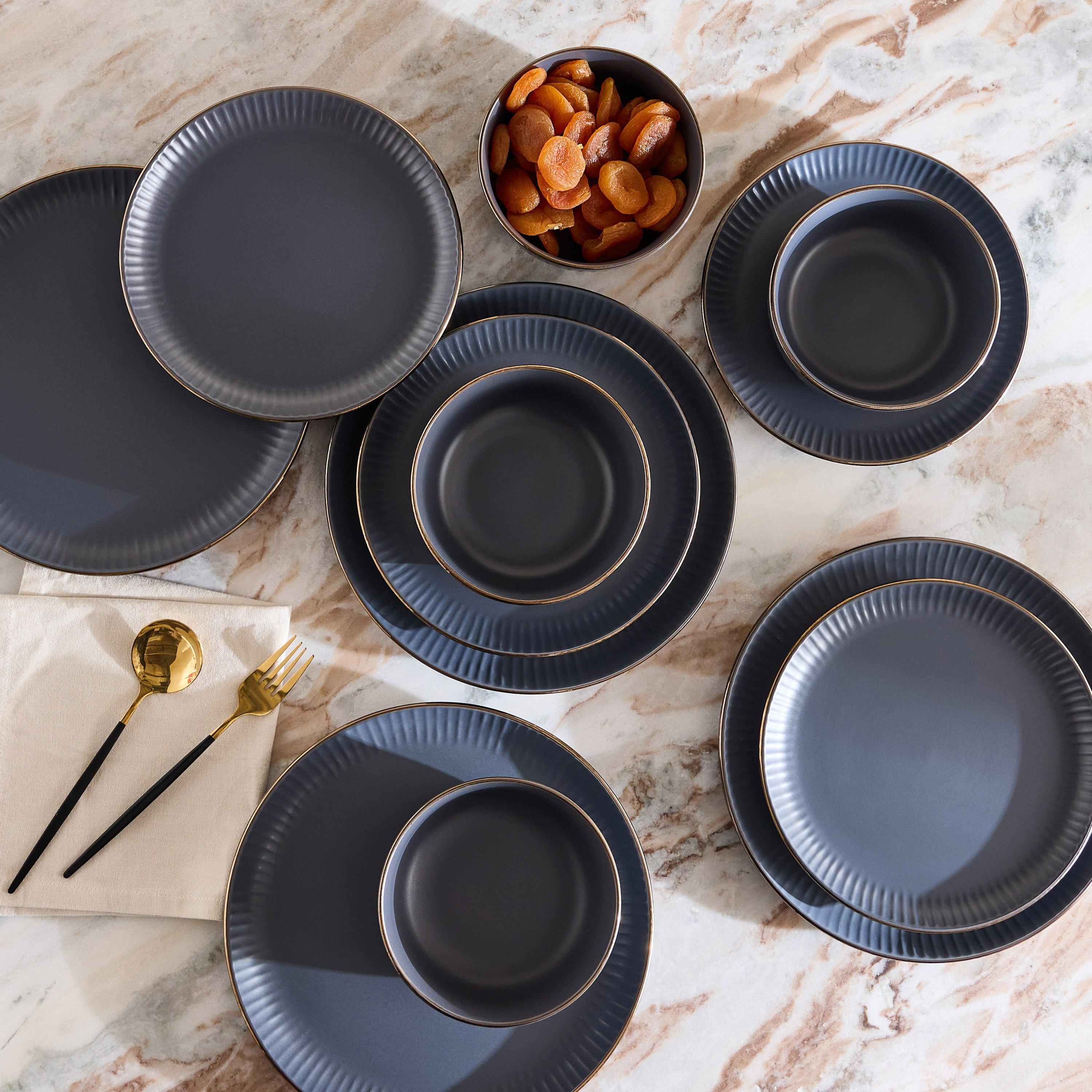 طقم عشاء منقوش 12 قطعة من إليجنزا - يخدم 4 أفراد-hbxdiningroom-tabletop-dinnersets-image-6