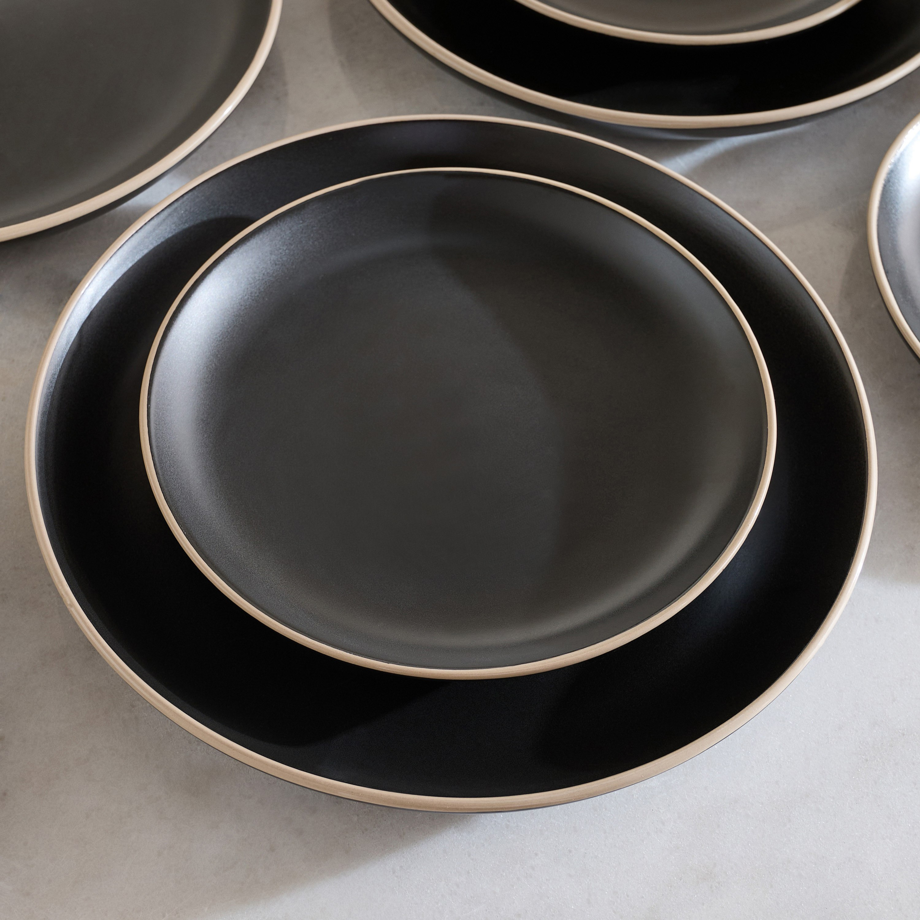 طقم عشاء 12 قطعة من إليجنزا - يخدم 4 أفراد-hbxdiningroom-tabletop-dinnersets-image-3