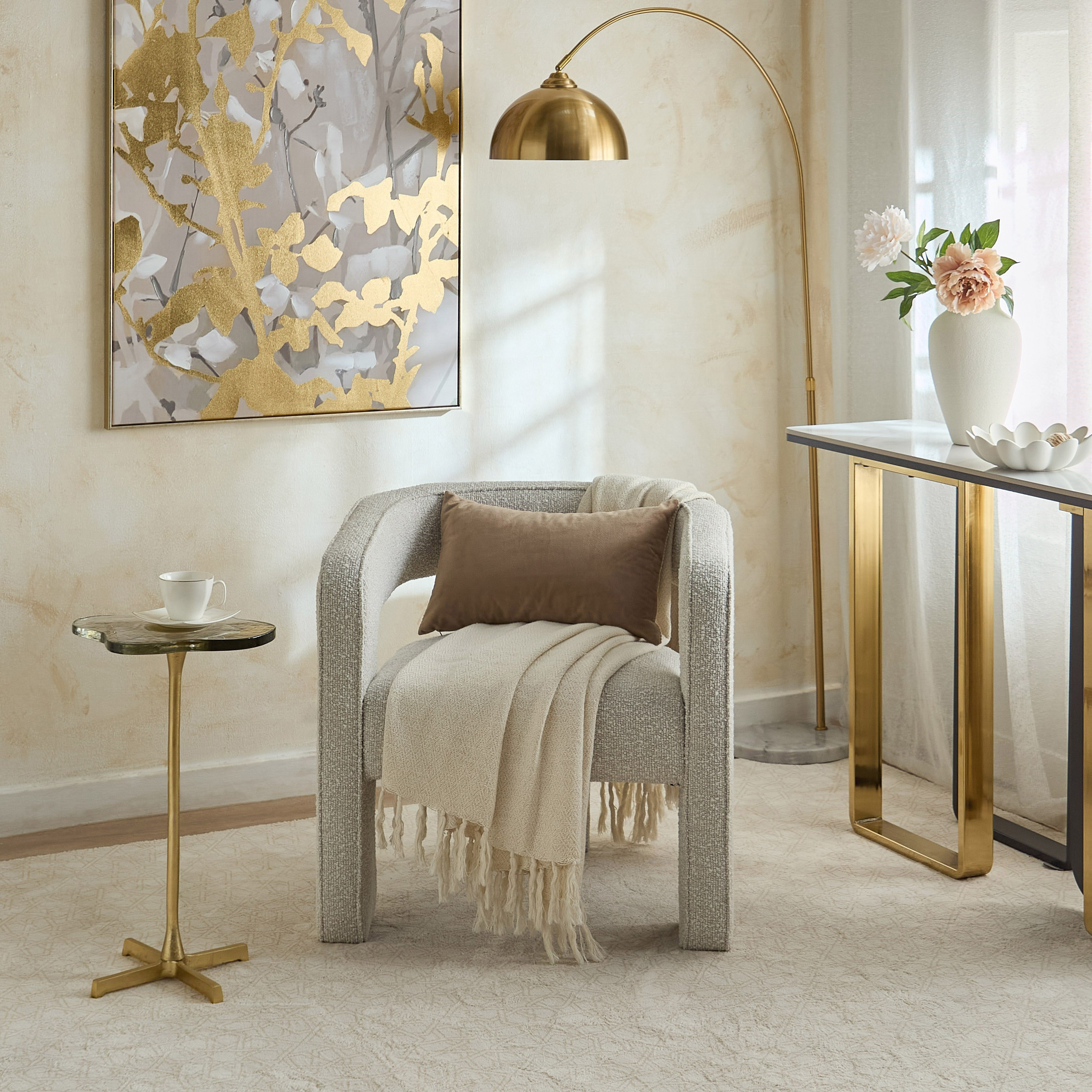 طاولة زينة بسطح زجاجي من تريم-hbxfurniture-livingroom-endtables-image-6