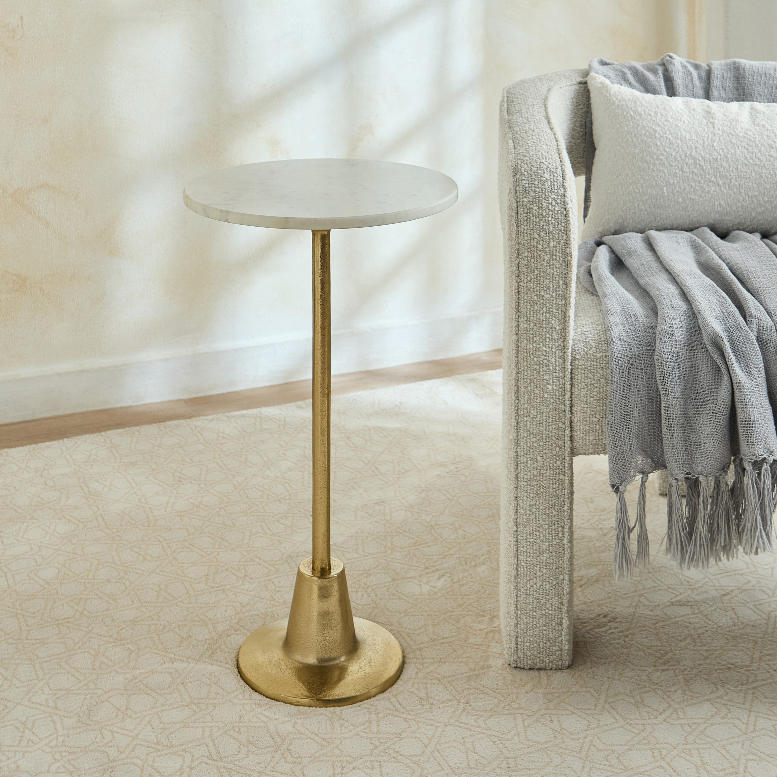 طاولة زينة رخام أصلي من إلست - كبيرة-hbxfurniture-livingroom-endtables-image-2