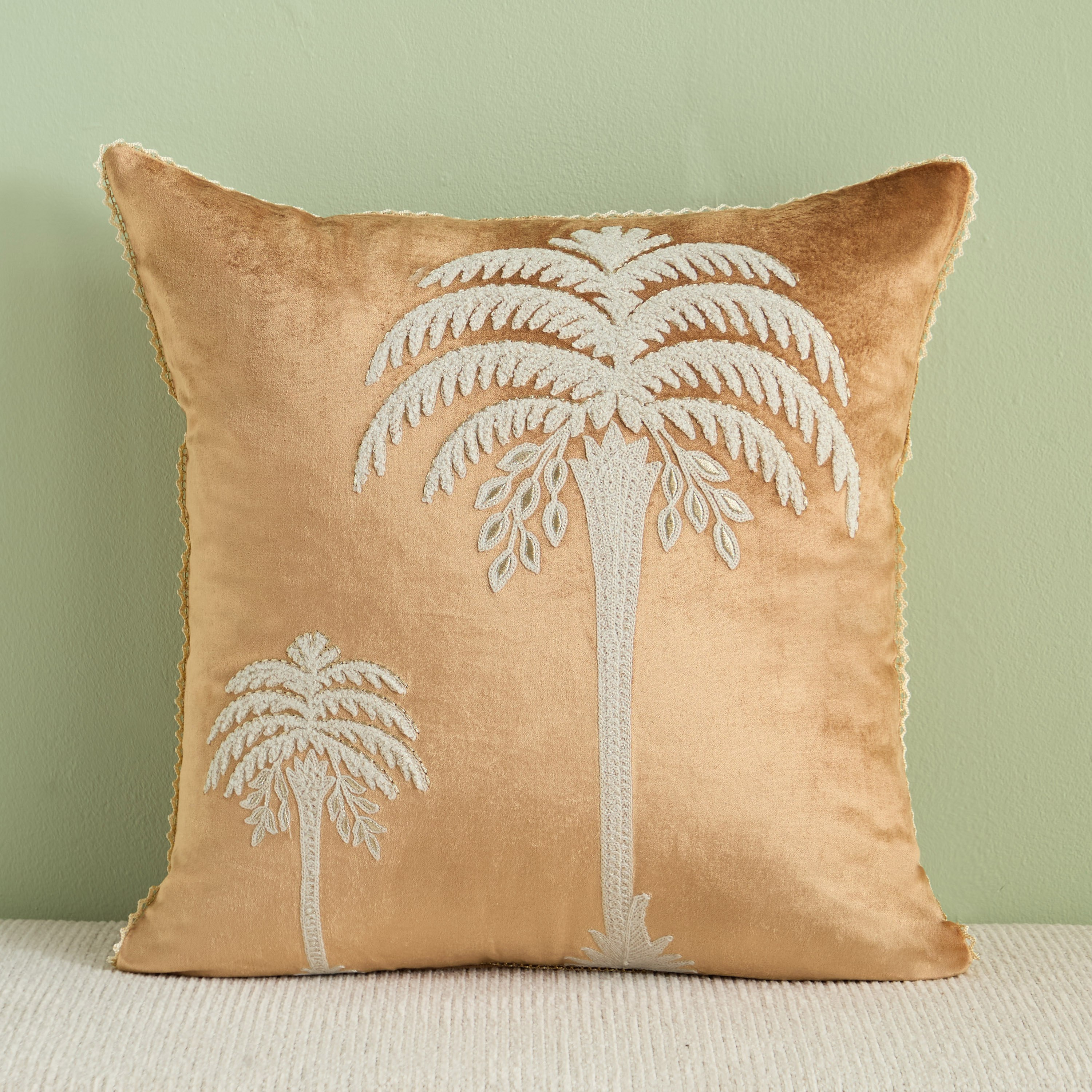وسادة محشوة بتصميم نخيل من صحارا - 50x50 سم-hbxlivingroom-furnishings-cushionsandcovers-filledcushions-image-1