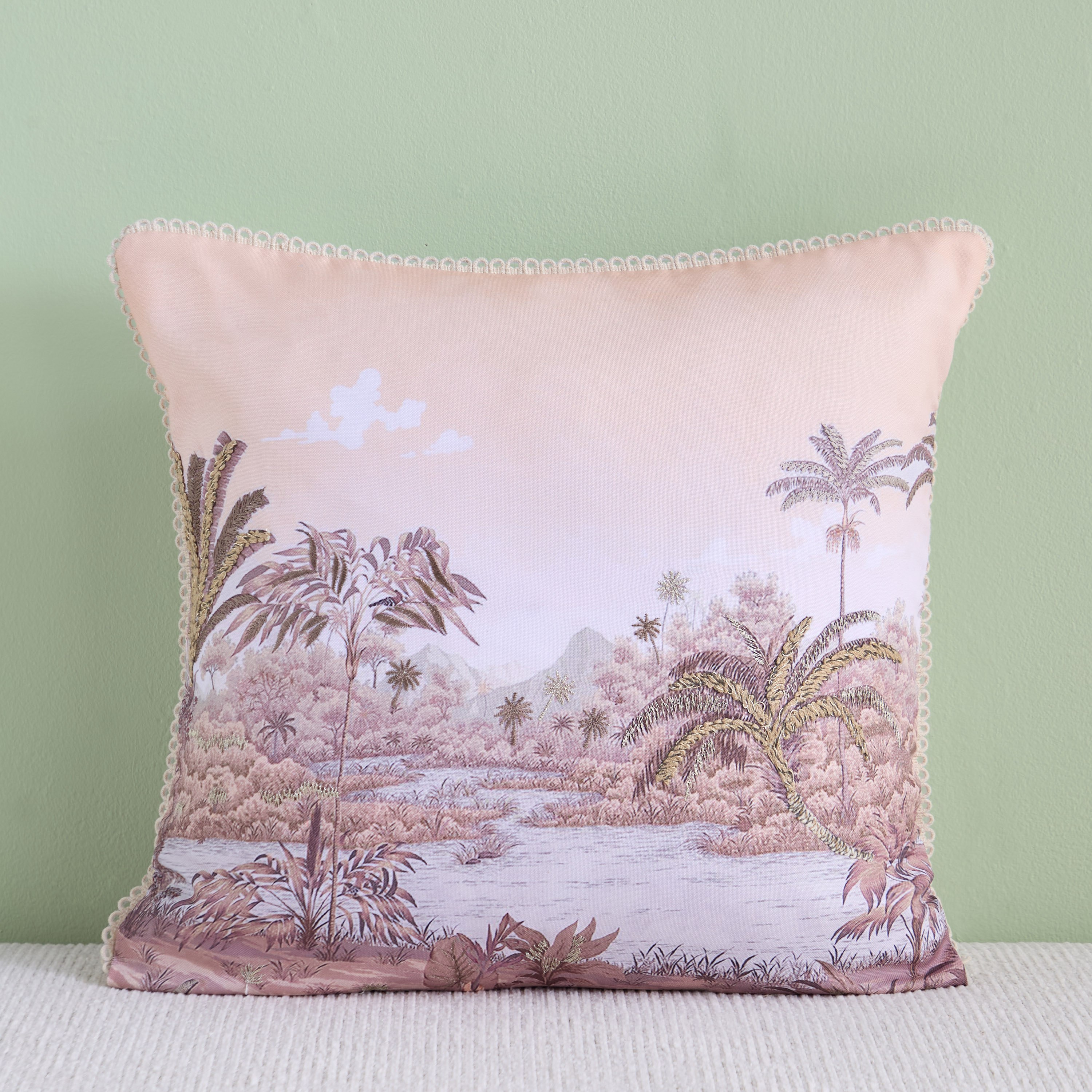 وسادة محشوة بتصميم واحة نهر من صحارا - 50x50 سم-hbxlivingroom-furnishings-cushionsandcovers-filledcushions-image-1