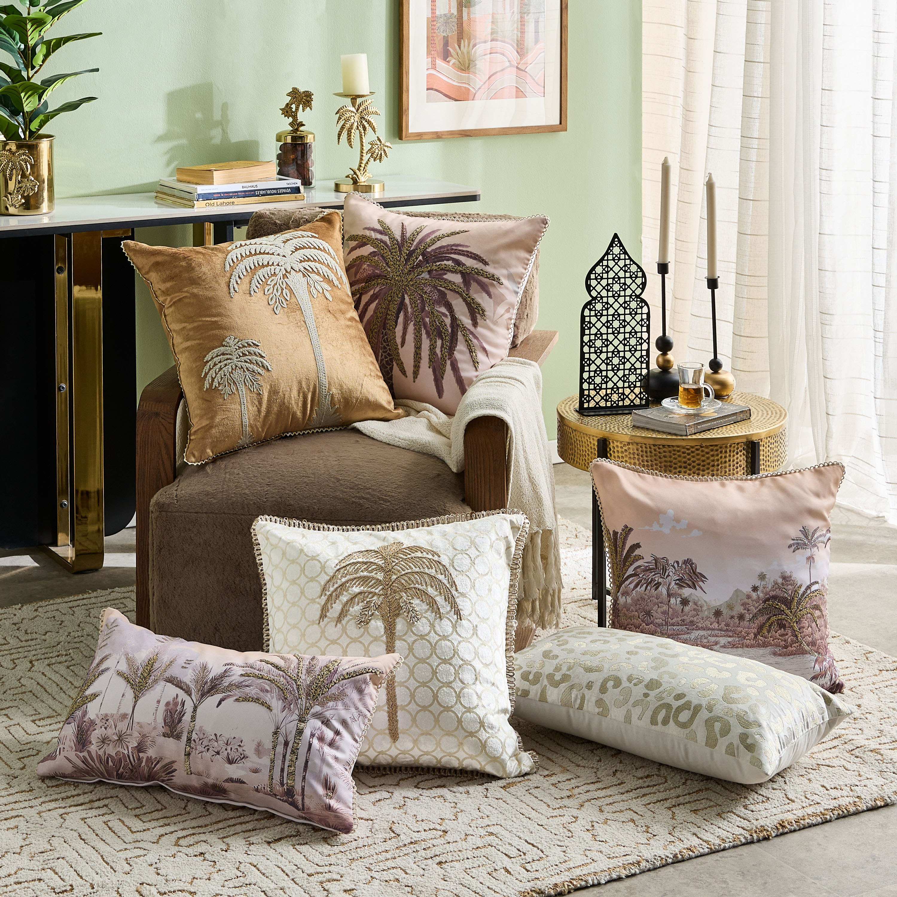 وسادة محشوة بتصميم نخل من صحارا - 50x50 سم-hbxlivingroom-furnishings-cushionsandcovers-filledcushions-image-4