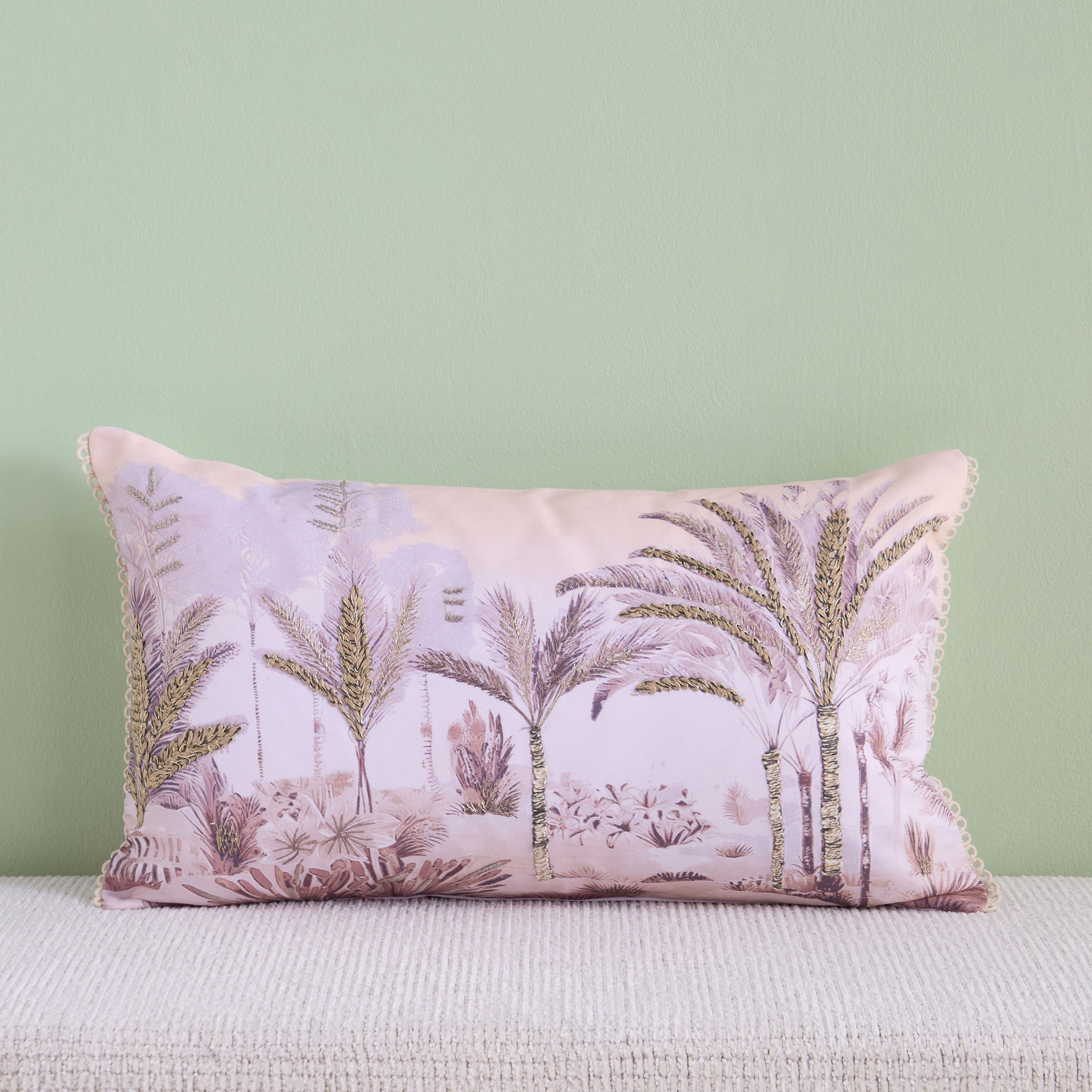 وسادة محشوة بتصميم واحة وعناقيد من صحارا - 35x60 سم-hbxhomeware-hbxkidsandyouth-image-1