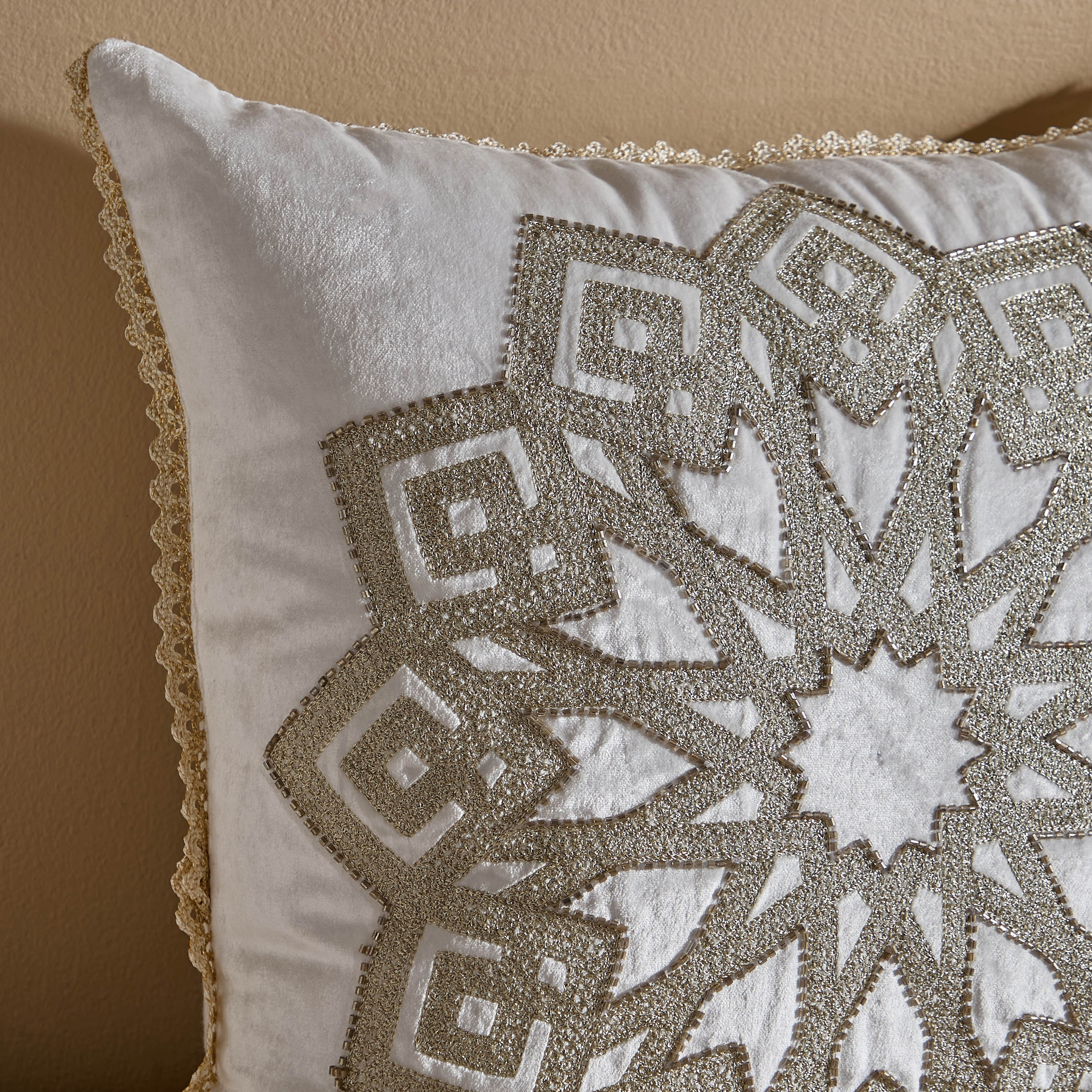 وسادة محشوة بتصميم ماندالا من ليالي - 45x45 سم-hbxlivingroom-furnishings-cushionsandcovers-filledcushions-image-2