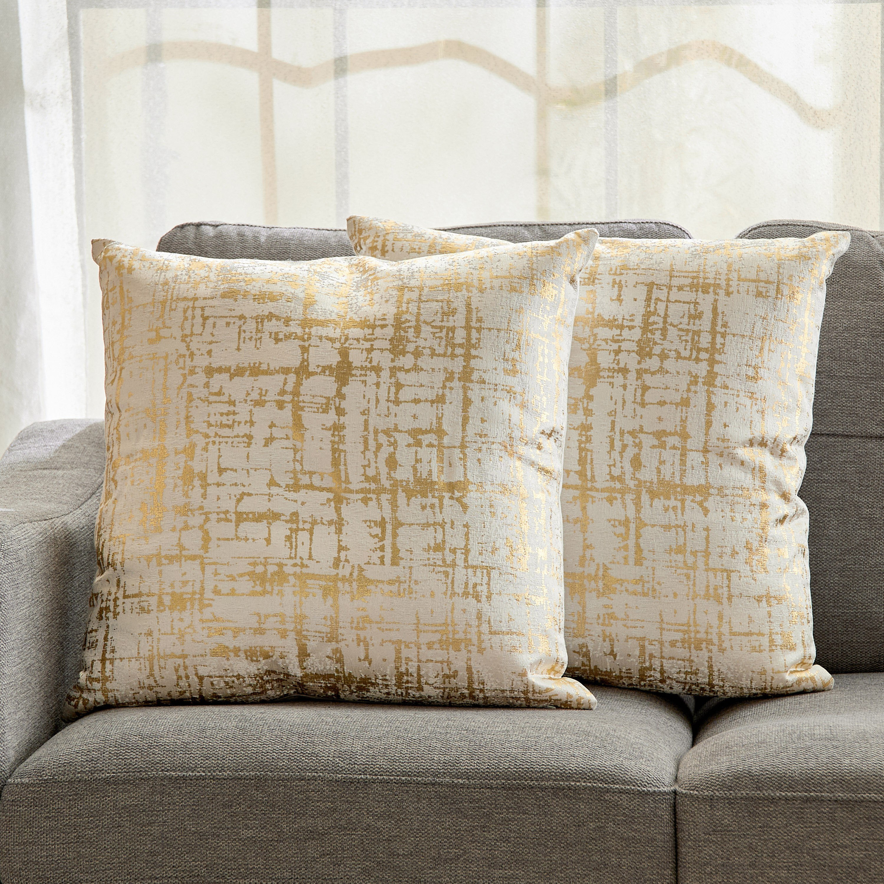 طقم وسائد محشوة قطعتين بطبعات من ليالي نور - 50x50 سم-hbxhomeware-hbxbedroom-image-1