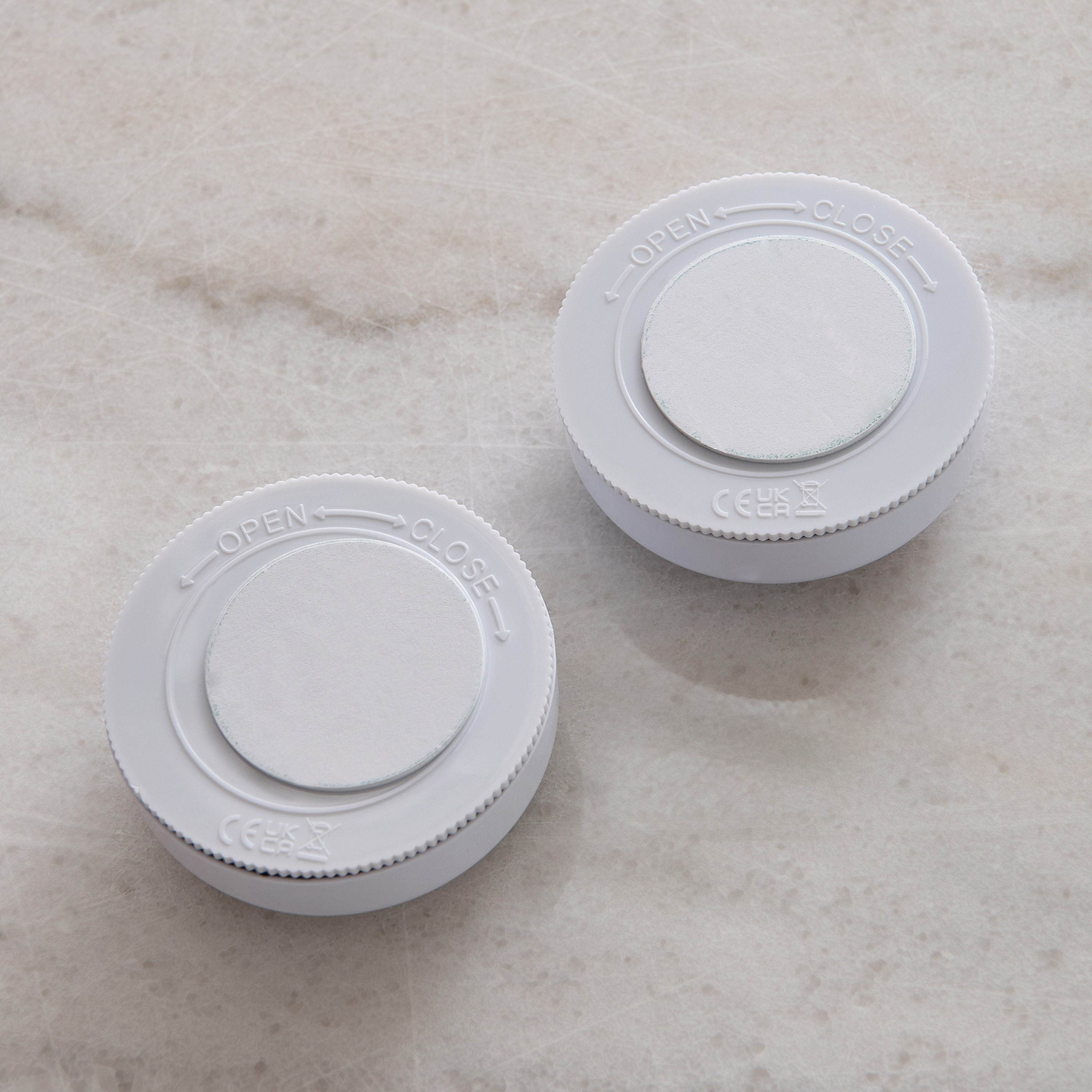 Oshtraco Push Light for Cabinet - Set Of 2-hbxbedroom-lighting-lightingaccessories-image-3