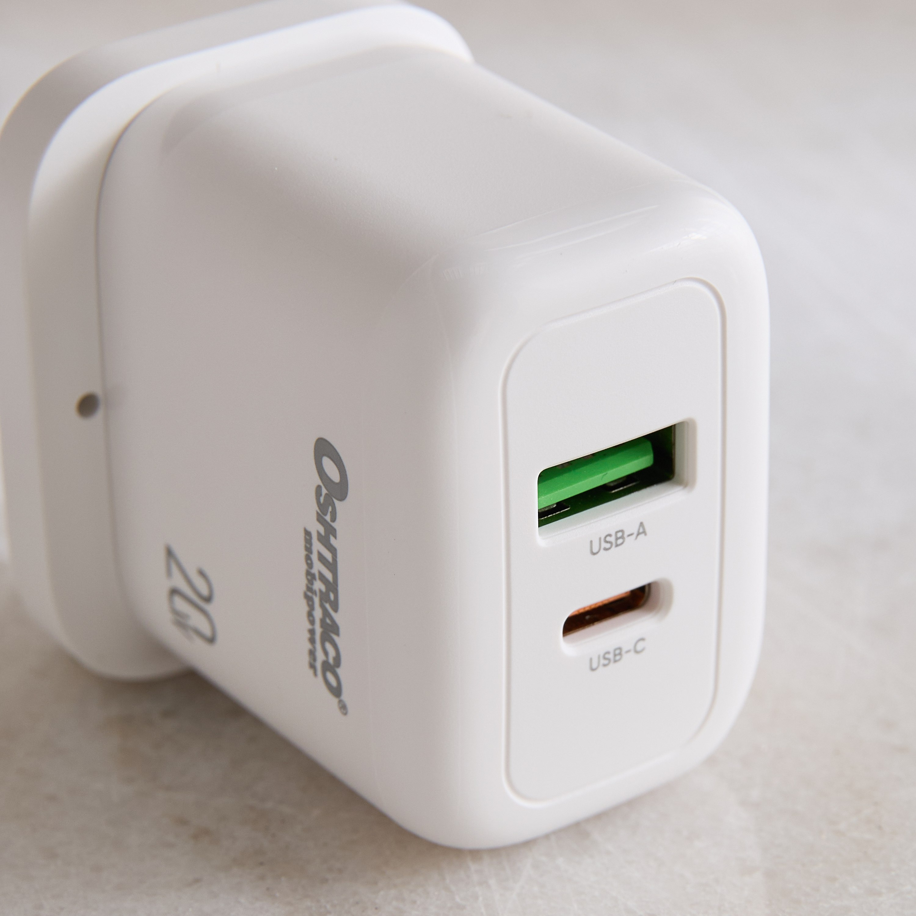 Oshtraco PD 20W USB-A and USB-C Wall Charger-hbxbedroom-lighting-lightingaccessories-image-3