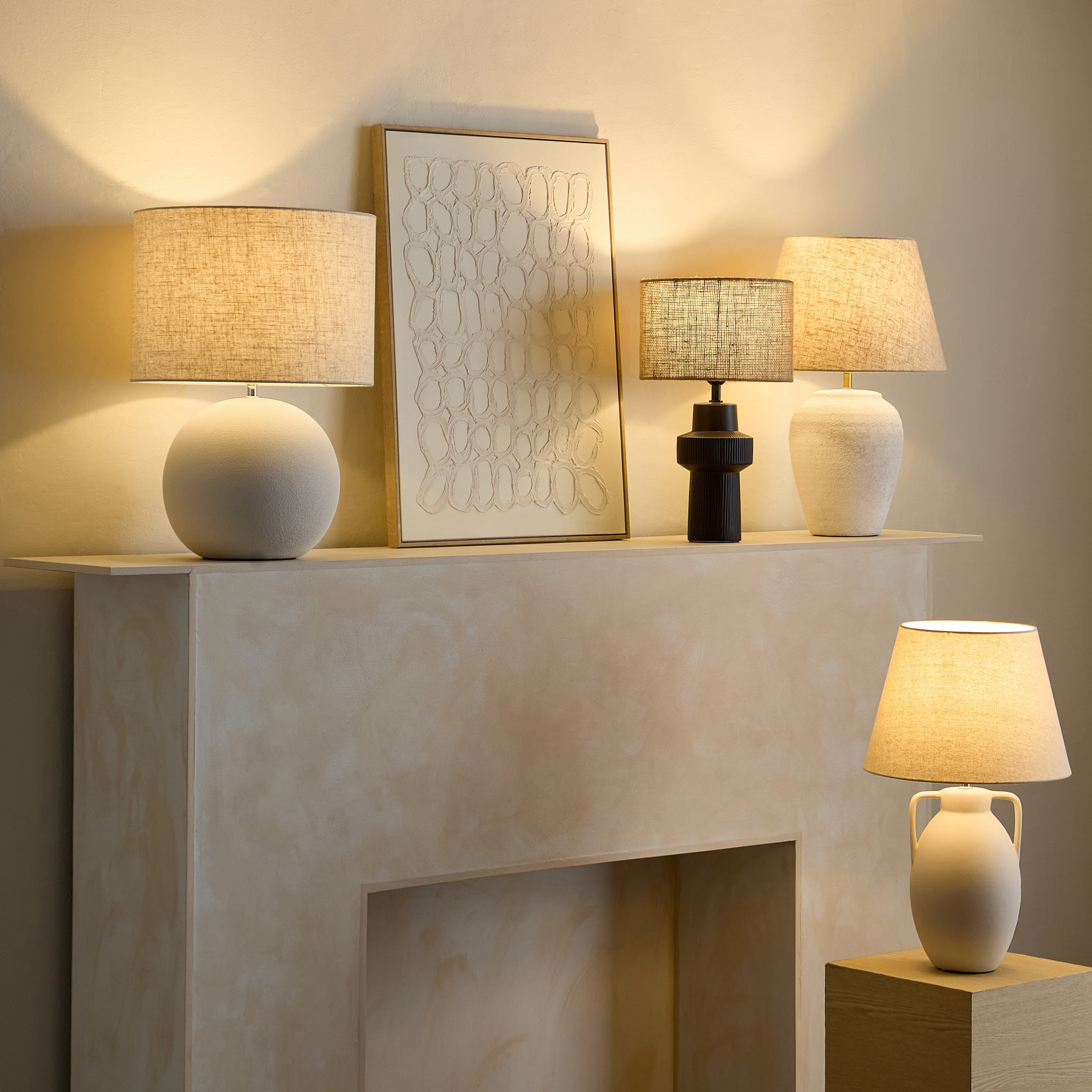 Emzie Big Size Ceramic Table Lamp with Linen Shade - 38x51.5 cm-hbxlivingroom-lighting-tablelamps-image-10