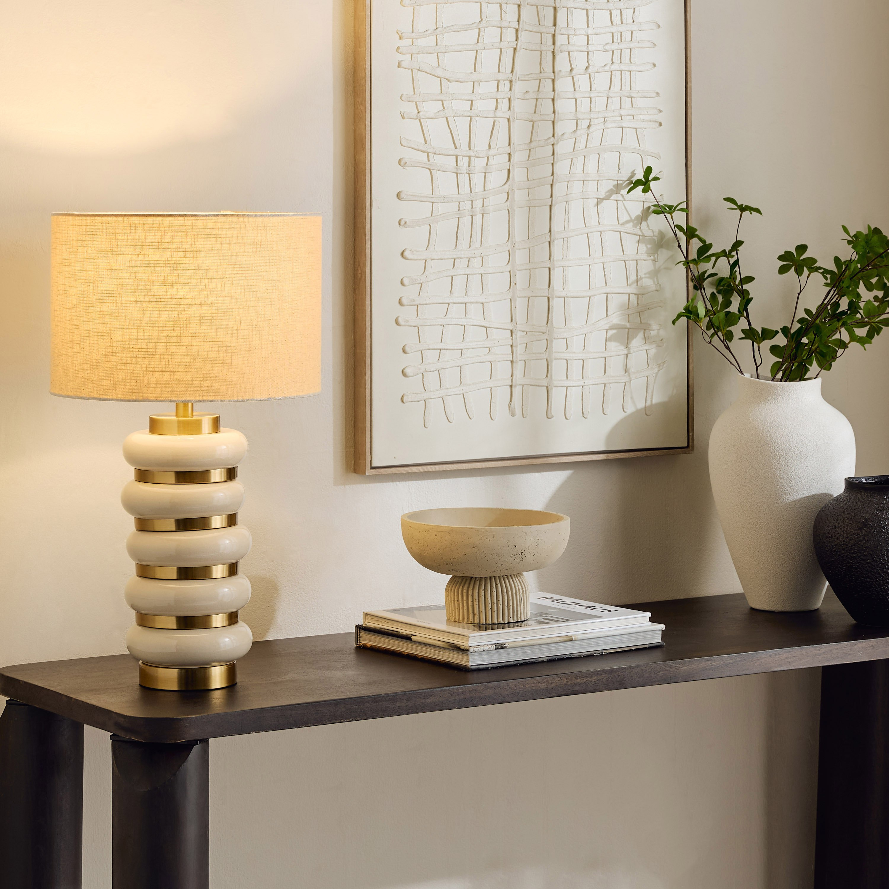 مصباح طاولة معدن وسيراميك بغطاء كتان من زيستون - 52 سم-hbxlivingroom-lighting-tablelamps-image-10