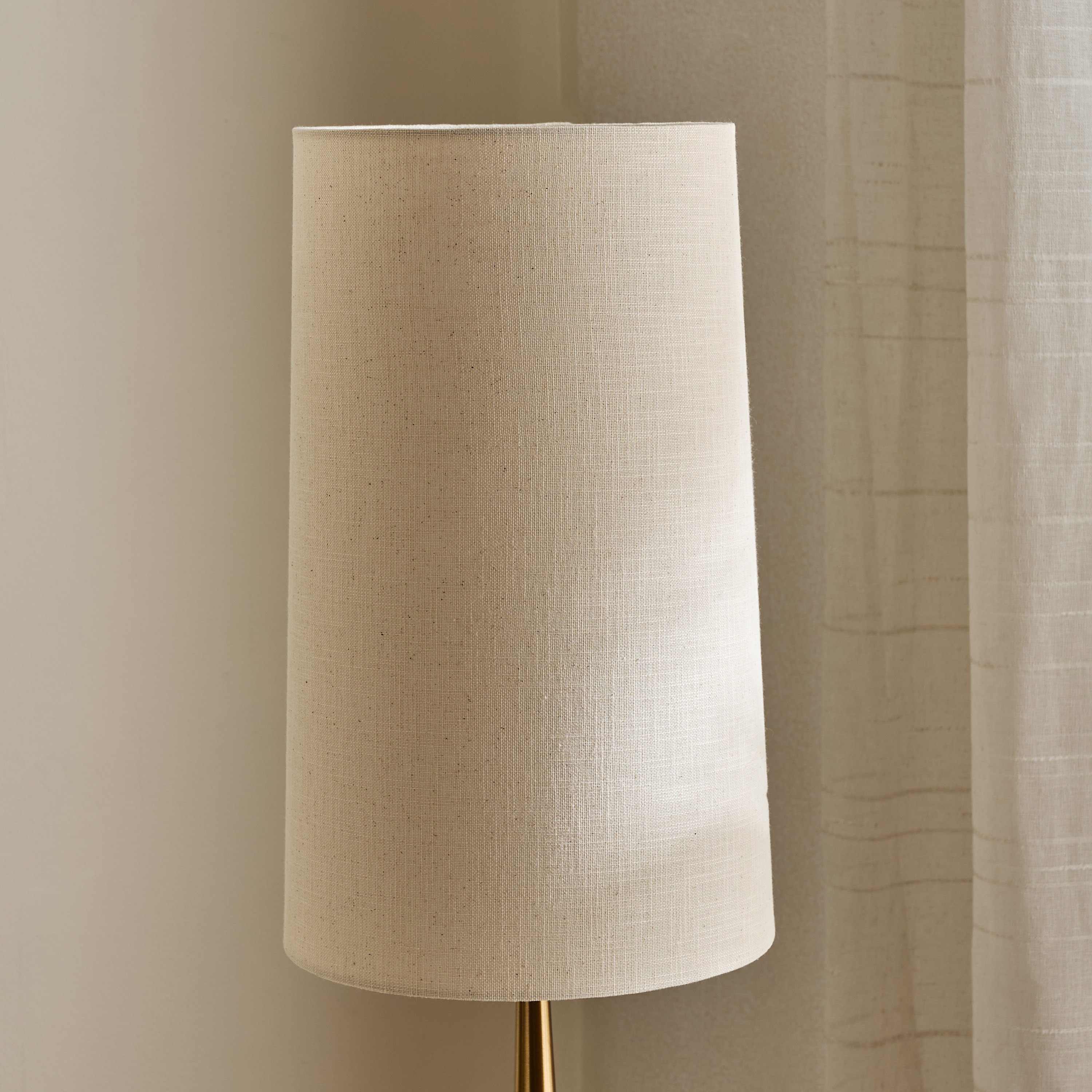 Zeston Metal Floor Lamp with Linen Shade - 140 cm-hbxhomeware-hbxdecorandfurnishings-image-3