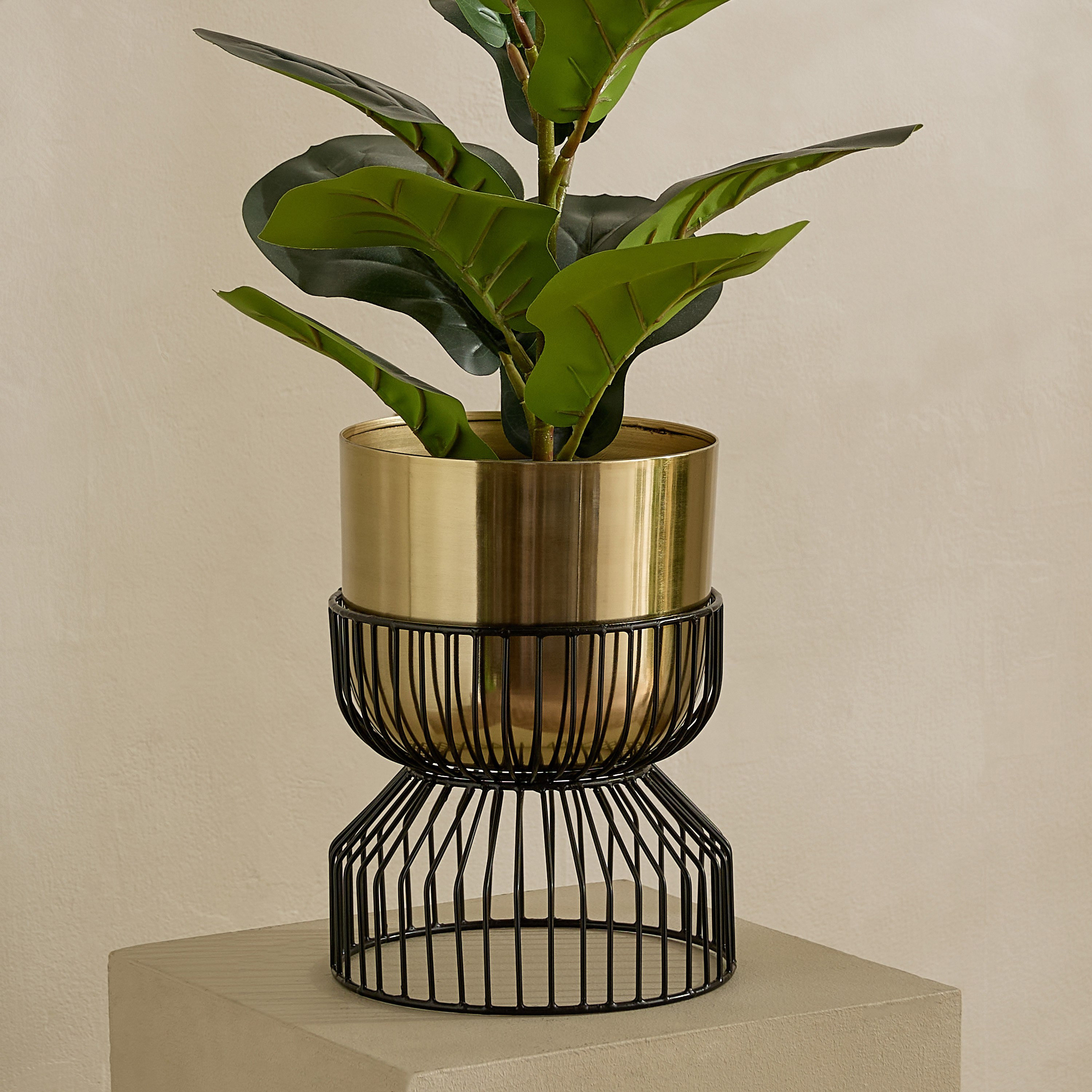 Vista Ace Premium Metal Planter Stand - 18x26 cm-hbxhomeware-hbxdecorandfurnishings-image-5