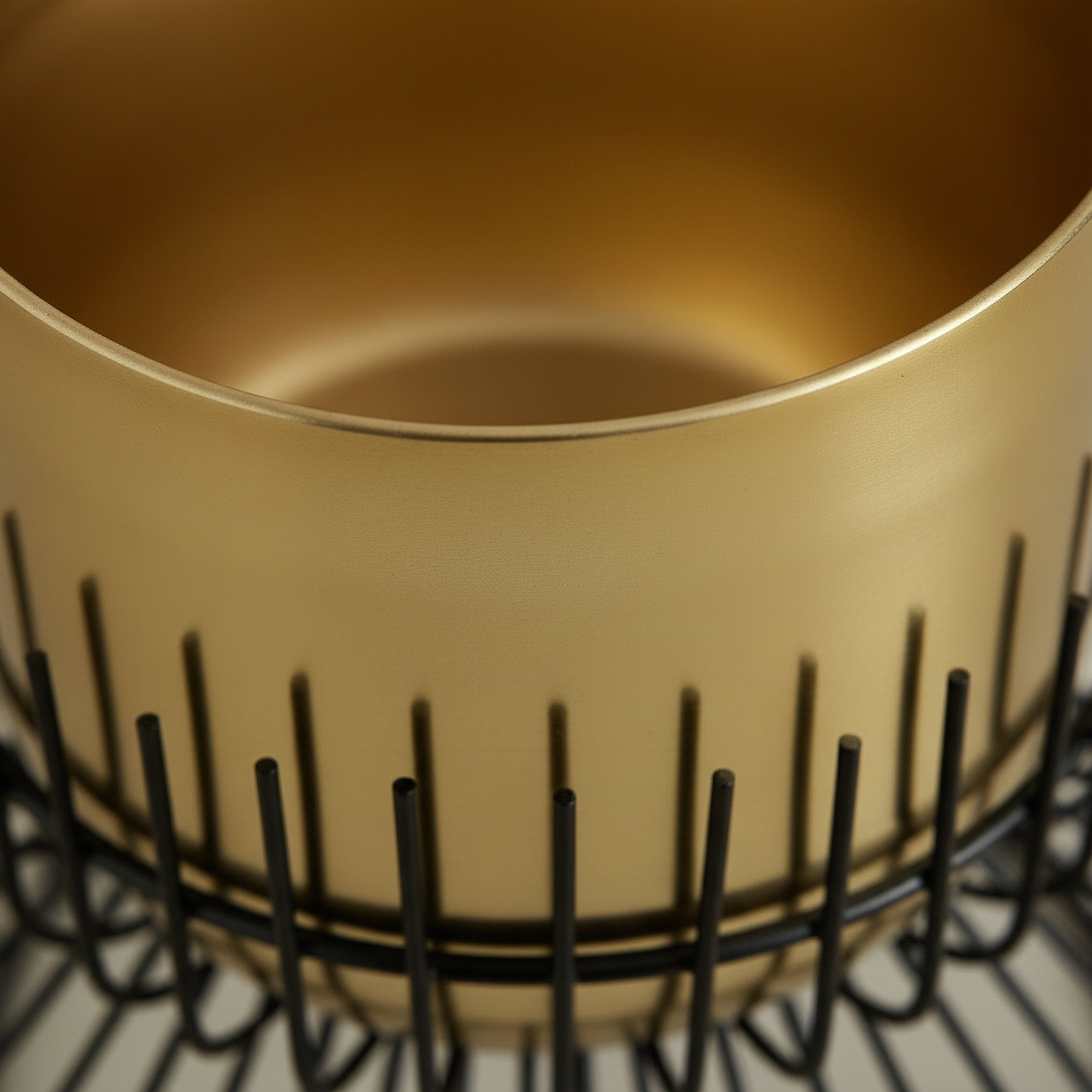 Vista Ace Premium Metal Planter Stand - 18x25 cm-hbxhomeware-hbxdecorandfurnishings-image-2