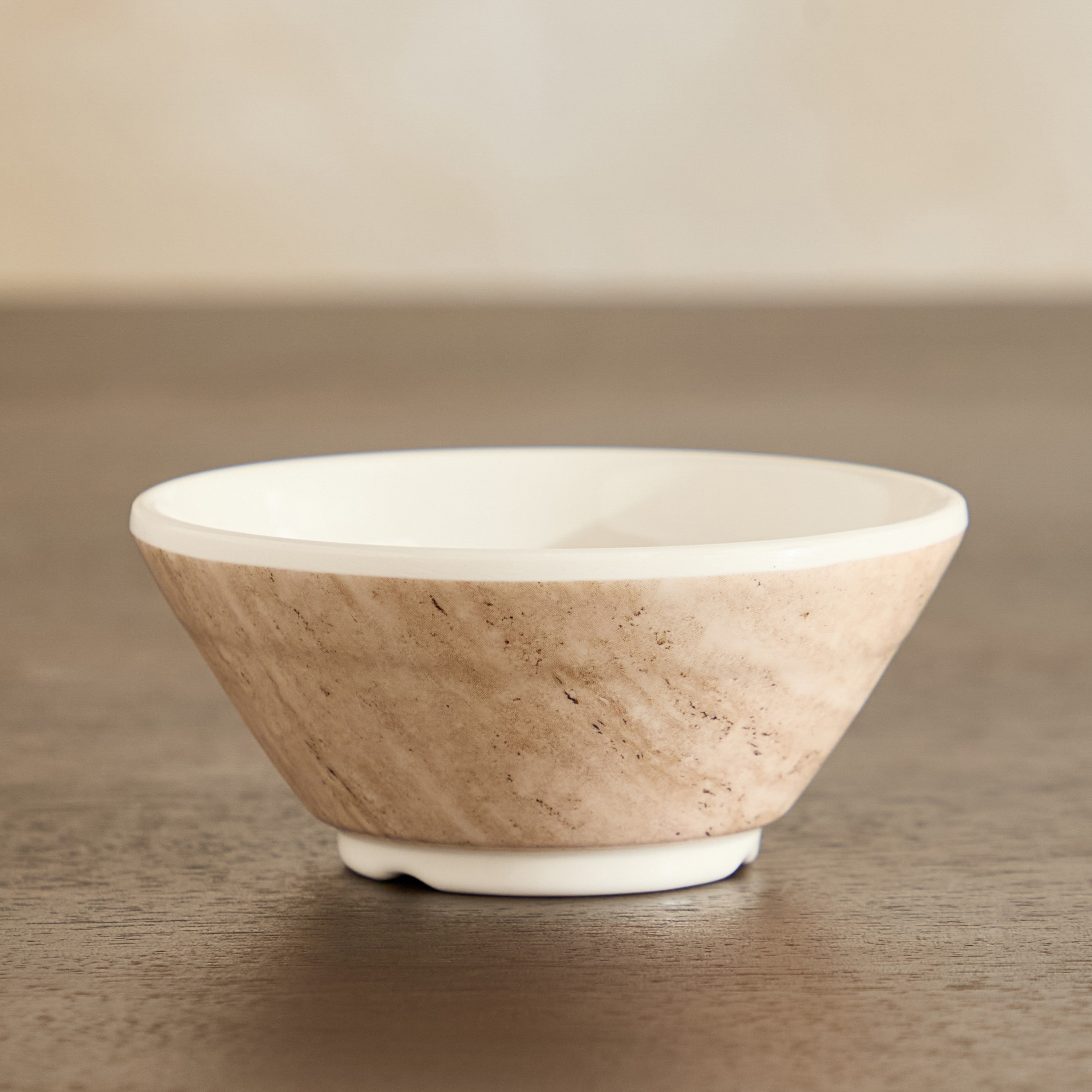 وعاء تغميس من ترافرتين - 9.5 سم-hbxdecorandfurnishings-tabletop-crockery-image-1