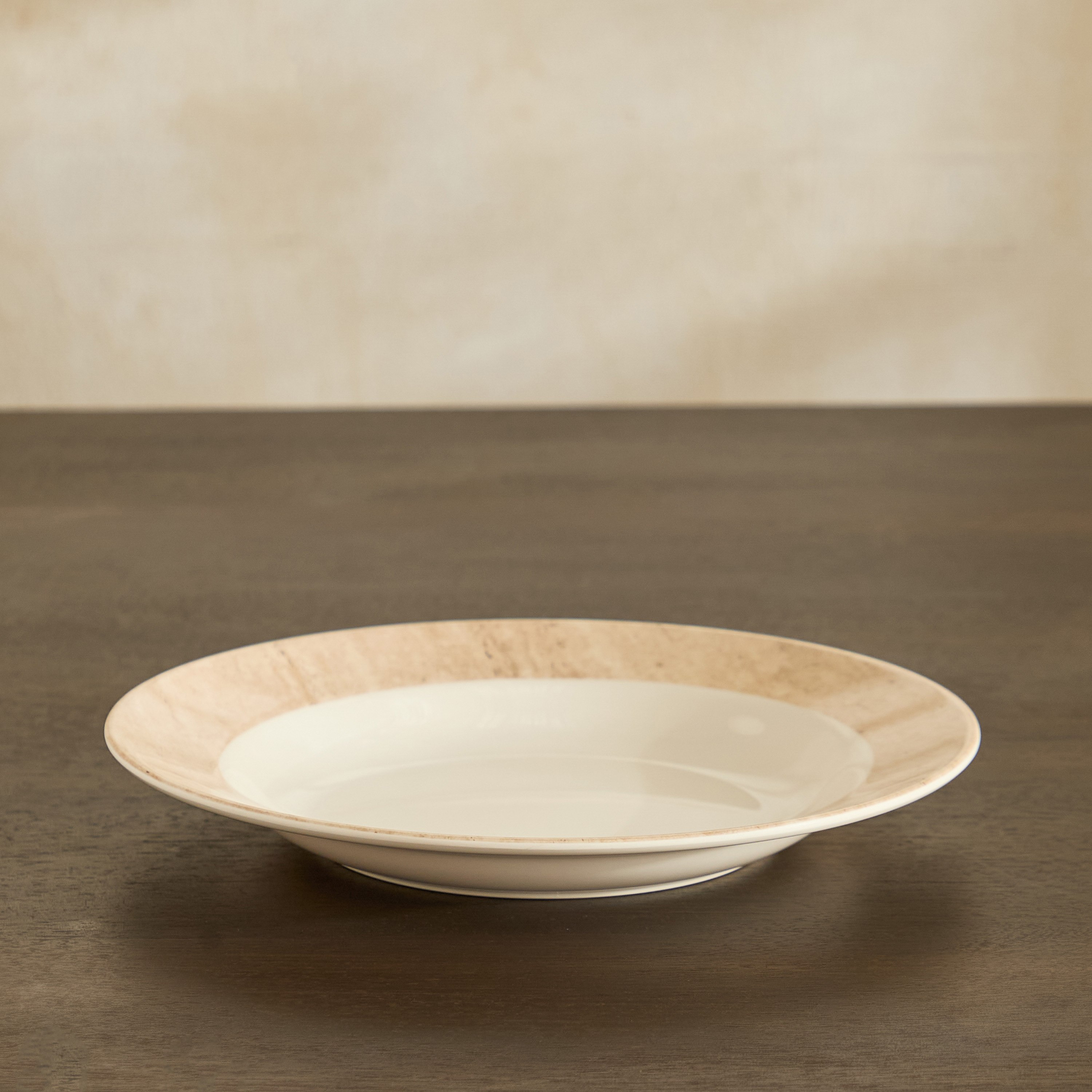 صحن حساء من ترافرتين - 23 سم-hbxdecorandfurnishings-tabletop-crockery-image-1