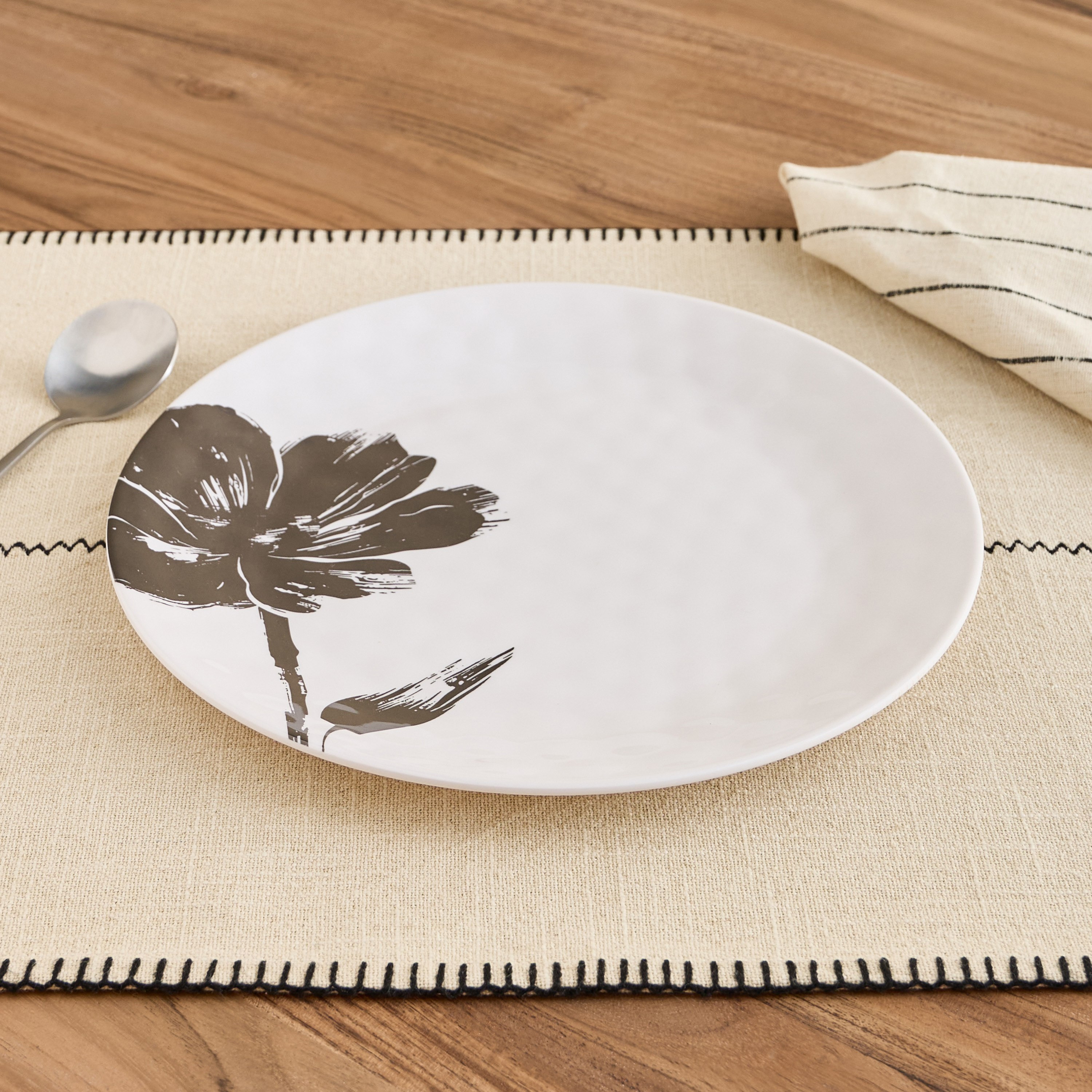 صحن عشاء مطروق - 28 سم-hbxdecorandfurnishings-tabletop-crockery-image-5
