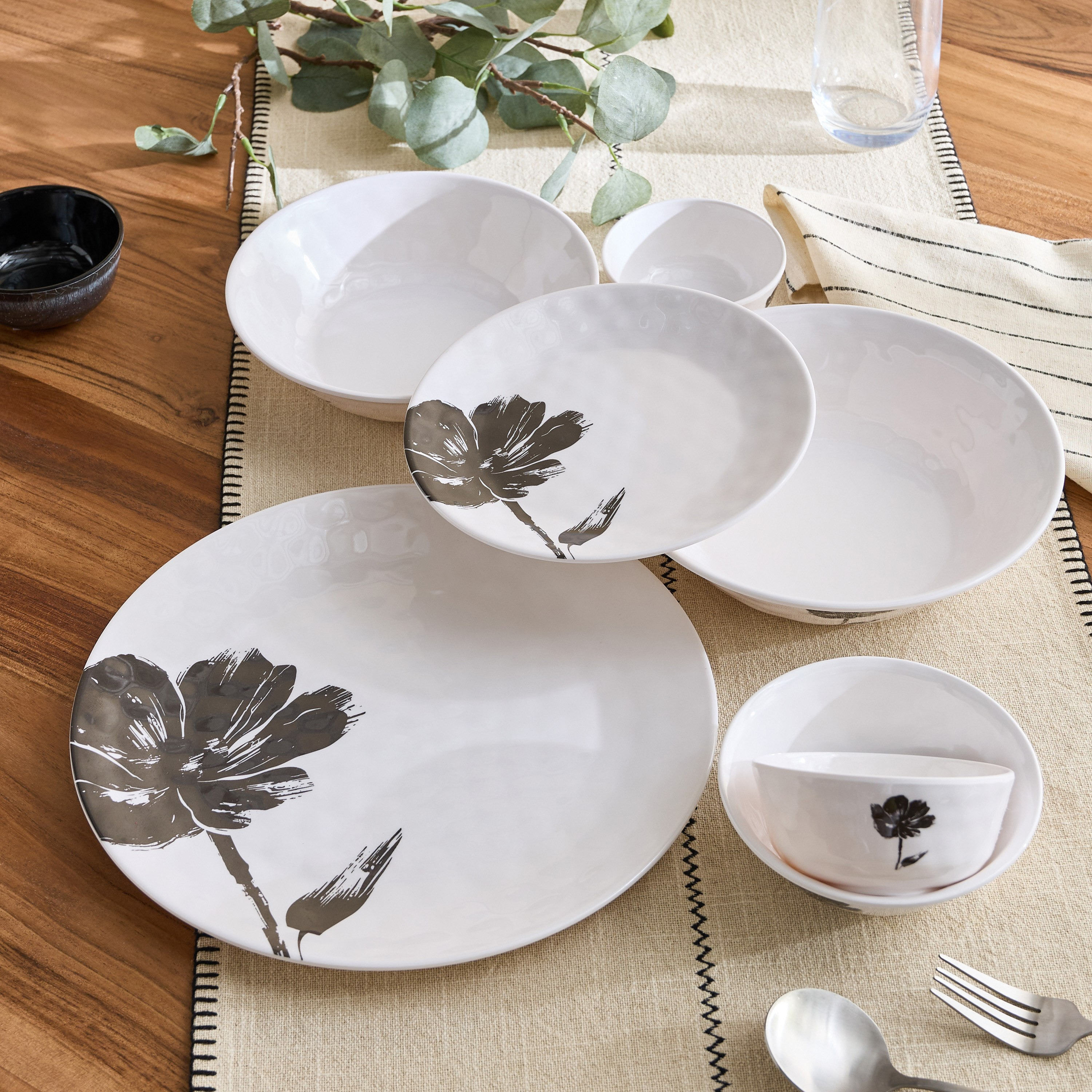صحن عشاء مطروق - 28 سم-hbxdecorandfurnishings-tabletop-crockery-image-8