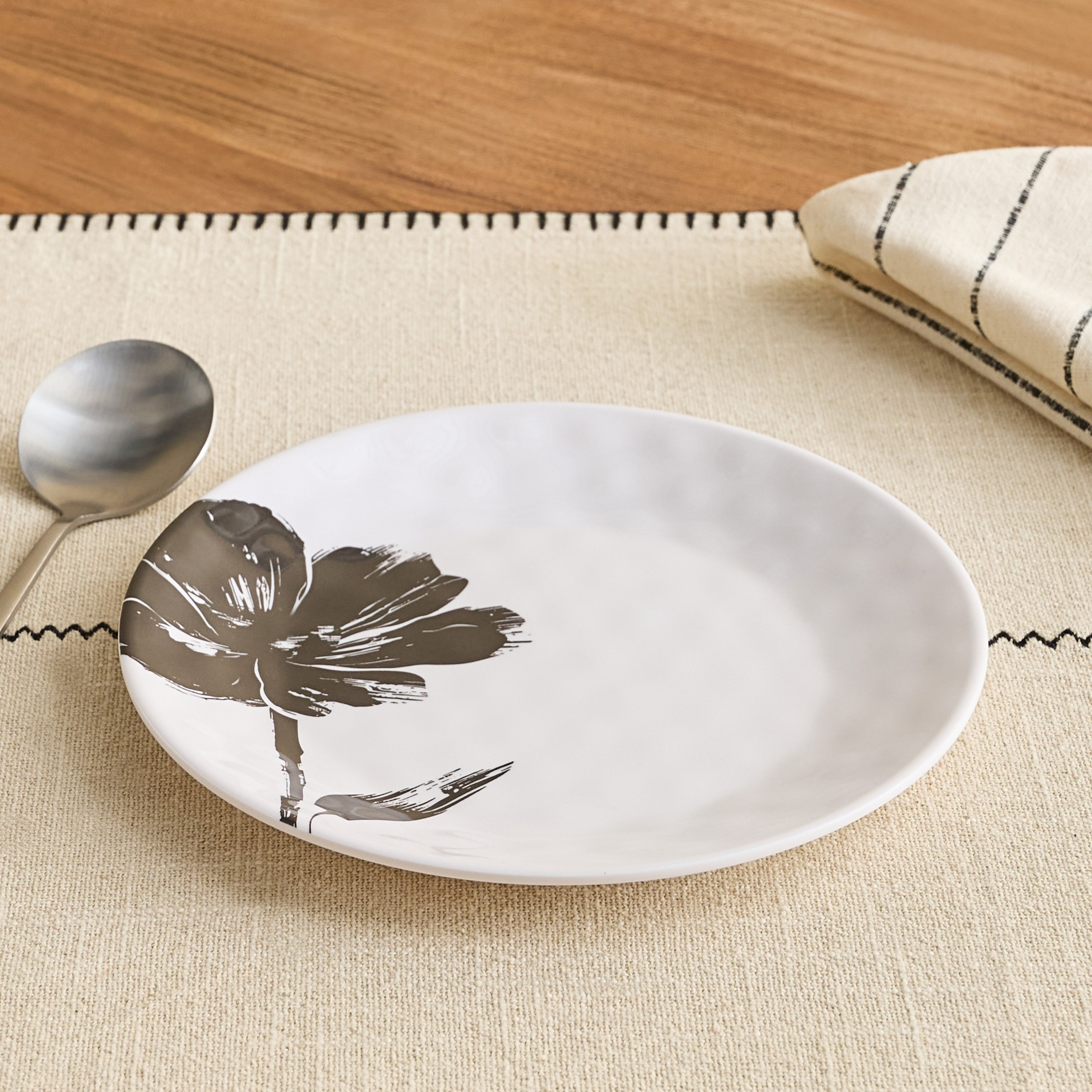 صحن جانبي مطروق - 19 سم-hbxdecorandfurnishings-tabletop-crockery-image-1