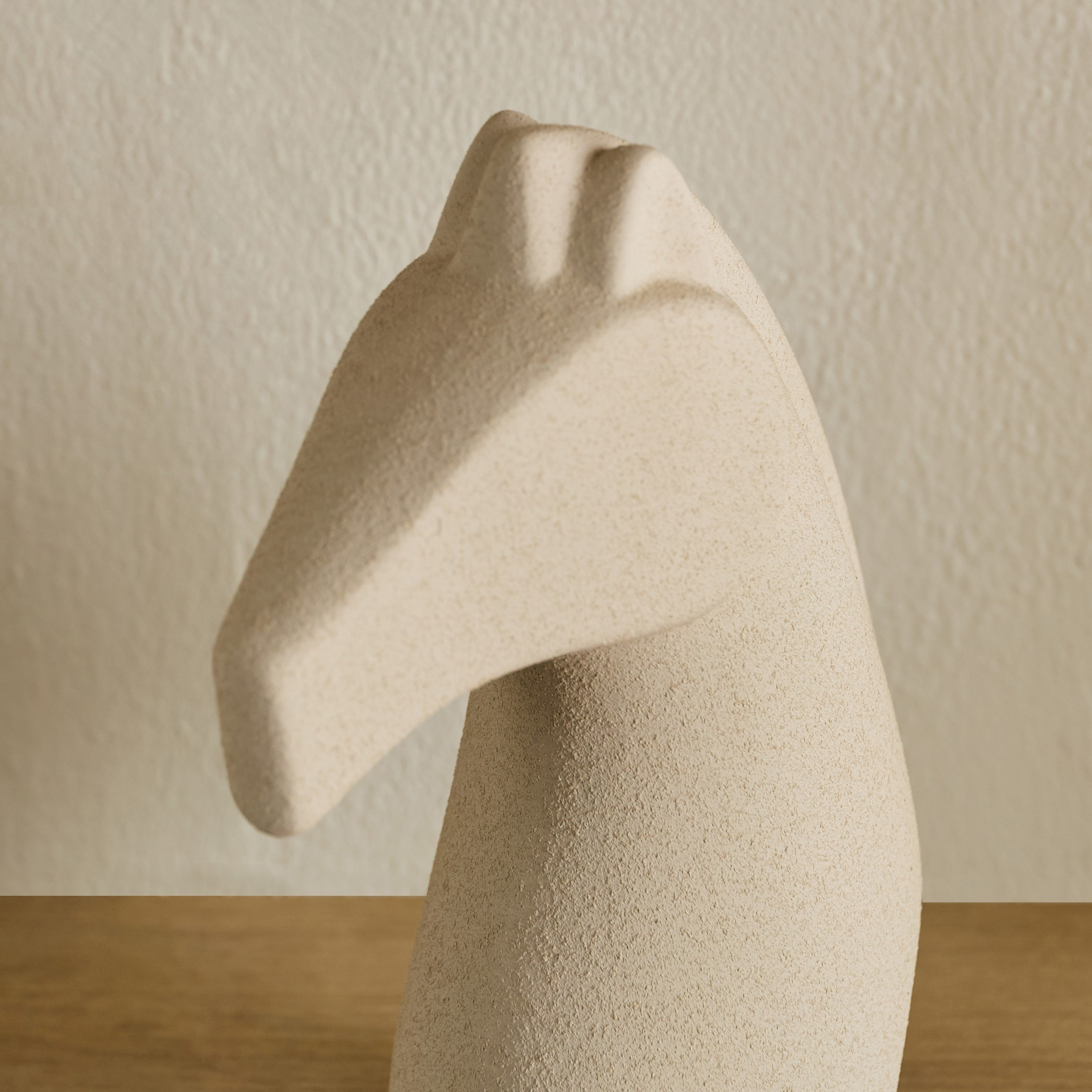 قطعة ديكور سيراميك على شكل حصان من أودري إيدن - 13.5x7x17 سم-hbxhomeware-homedecor-figurinesandornaments-image-7