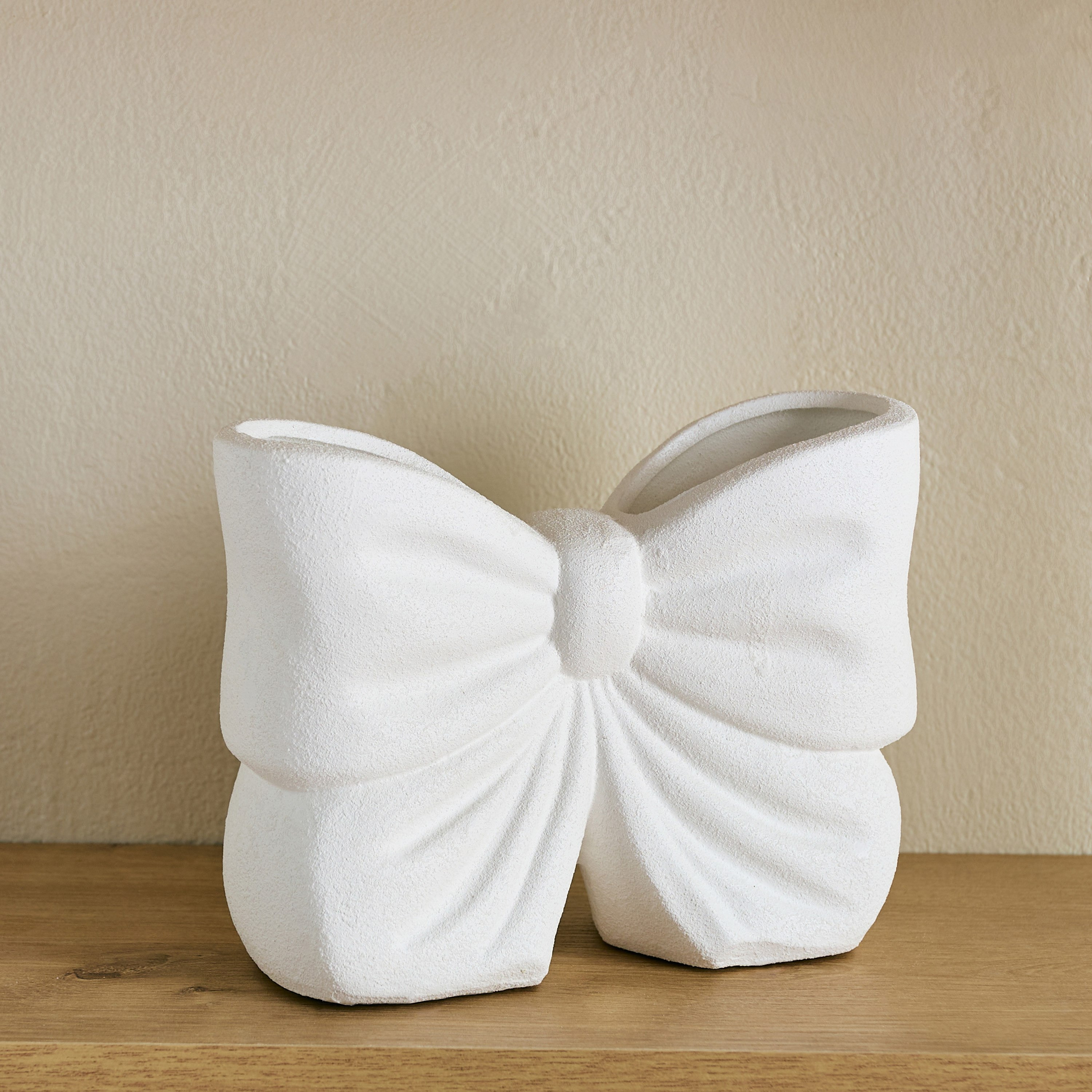 مزهرية ديكور سيراميك من أودري إيدن - 19.5x8x14.5 سم-hbxbedroom-decorandaccessories-vases-image-6