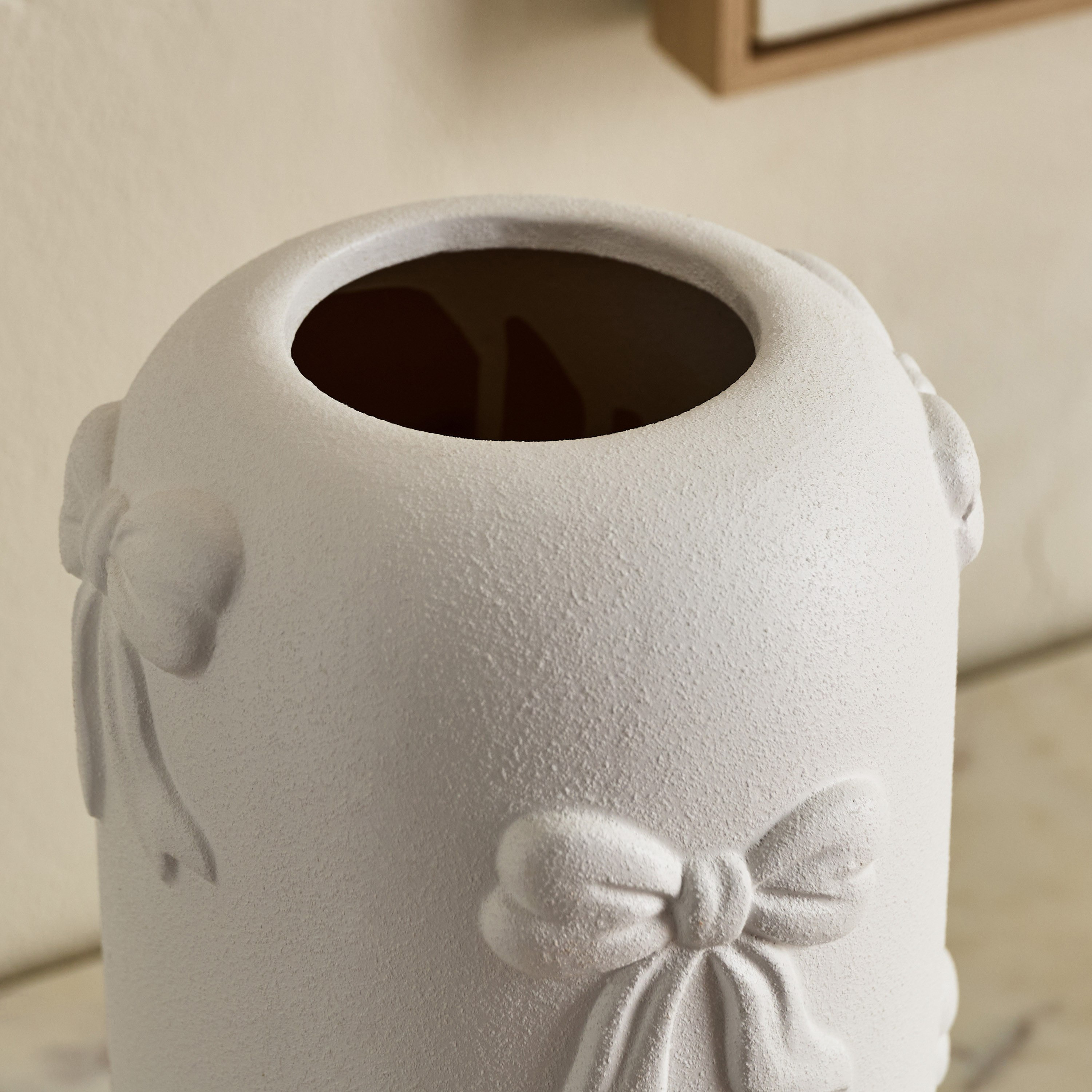 Audrey-Eden Decorative Ceramic Bowknot Vase - 15.5x15.5x30 cm-hbxbedroom-decorandaccessories-vases-image-7