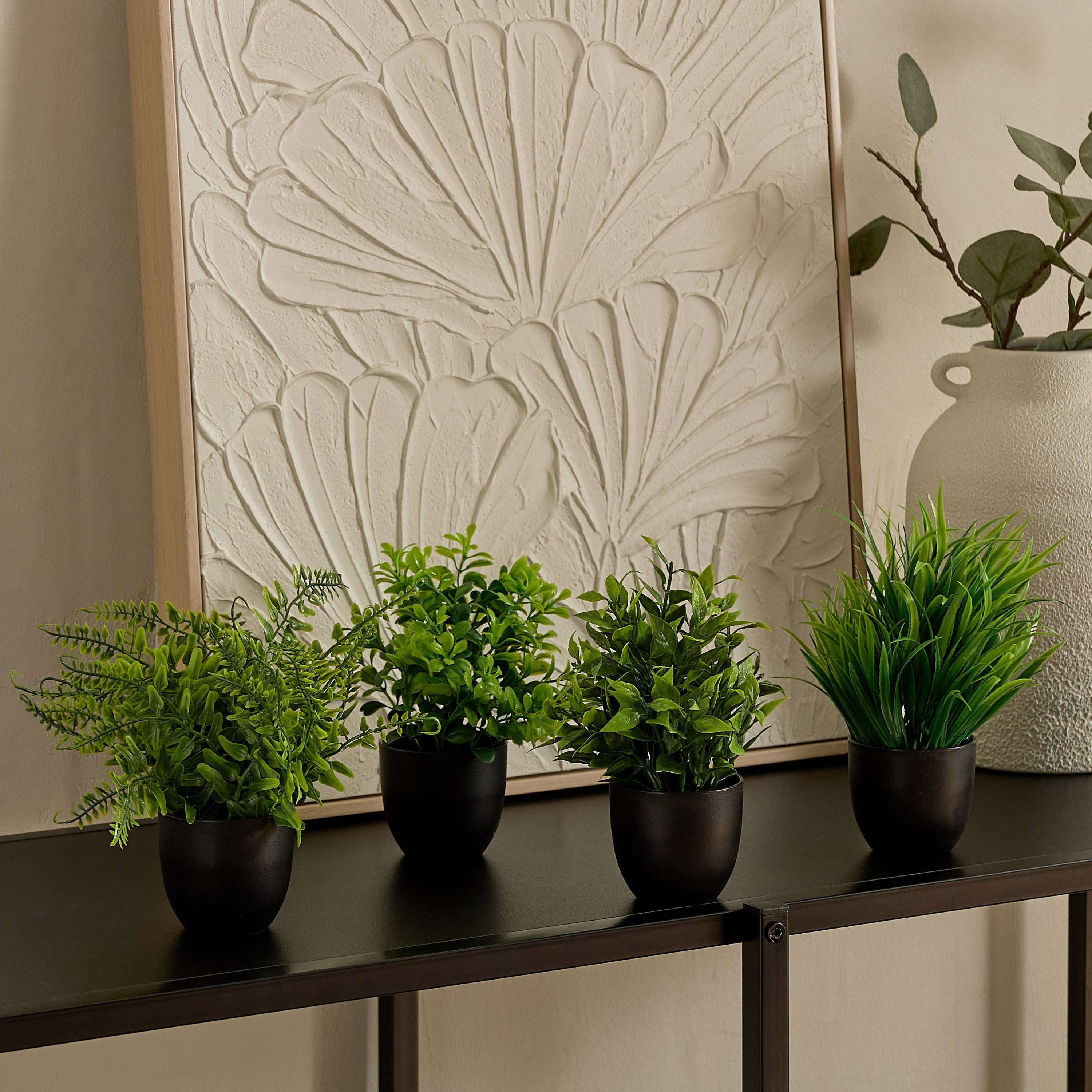 نبتة عصارية صناعية صغيرة من إيفرجرين - مجموعة من 4 قطع-hbxdecorandfurnishings-homeaccessories-artificialflowersandplants-image-1