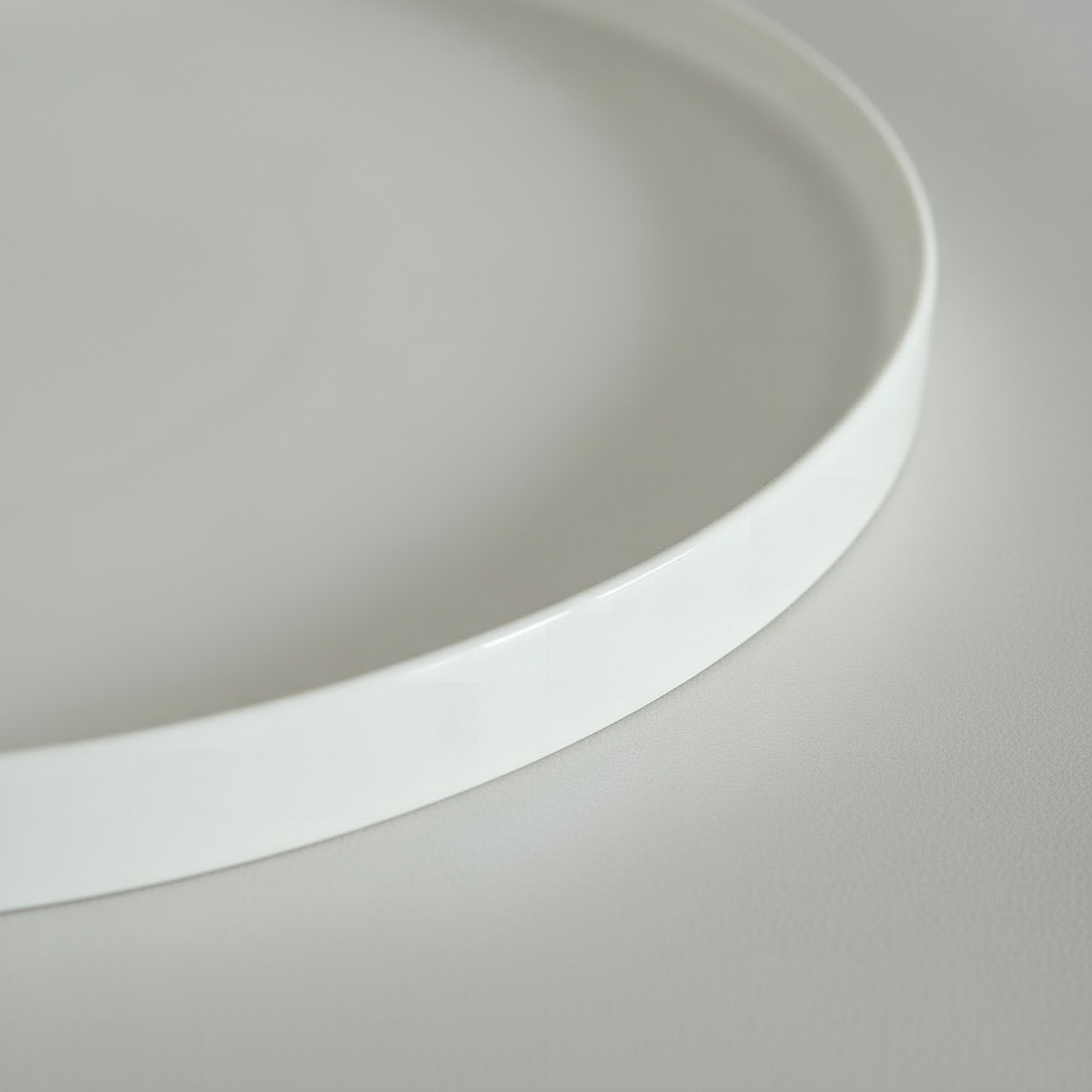 Alice Round Platter - 30 cm-hbxdecorandfurnishings-tabletop-crockery-image-3